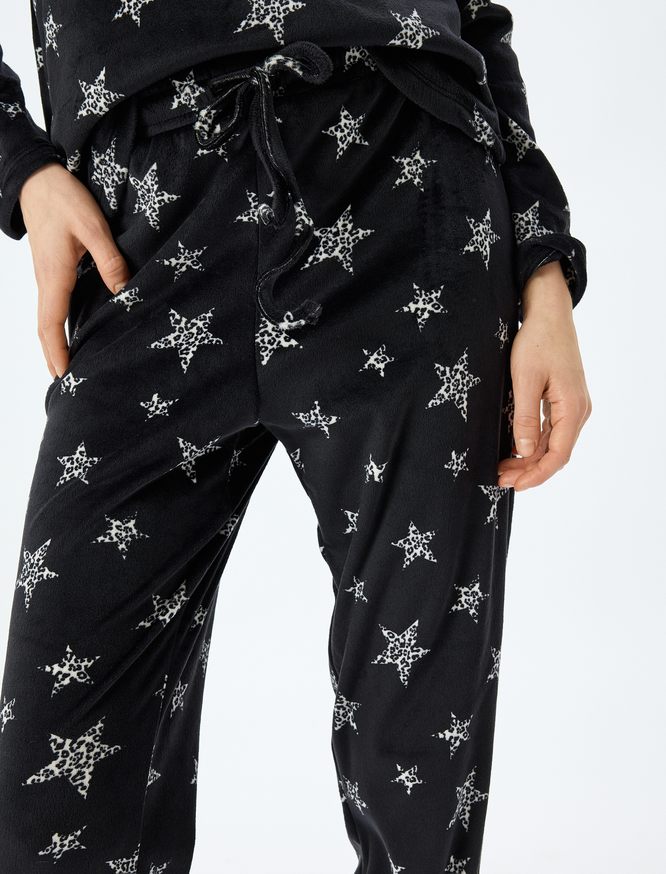   Yıldız Desenli Rahat Kalıp Uzun Kollu Polar Kadife Pijama Altı