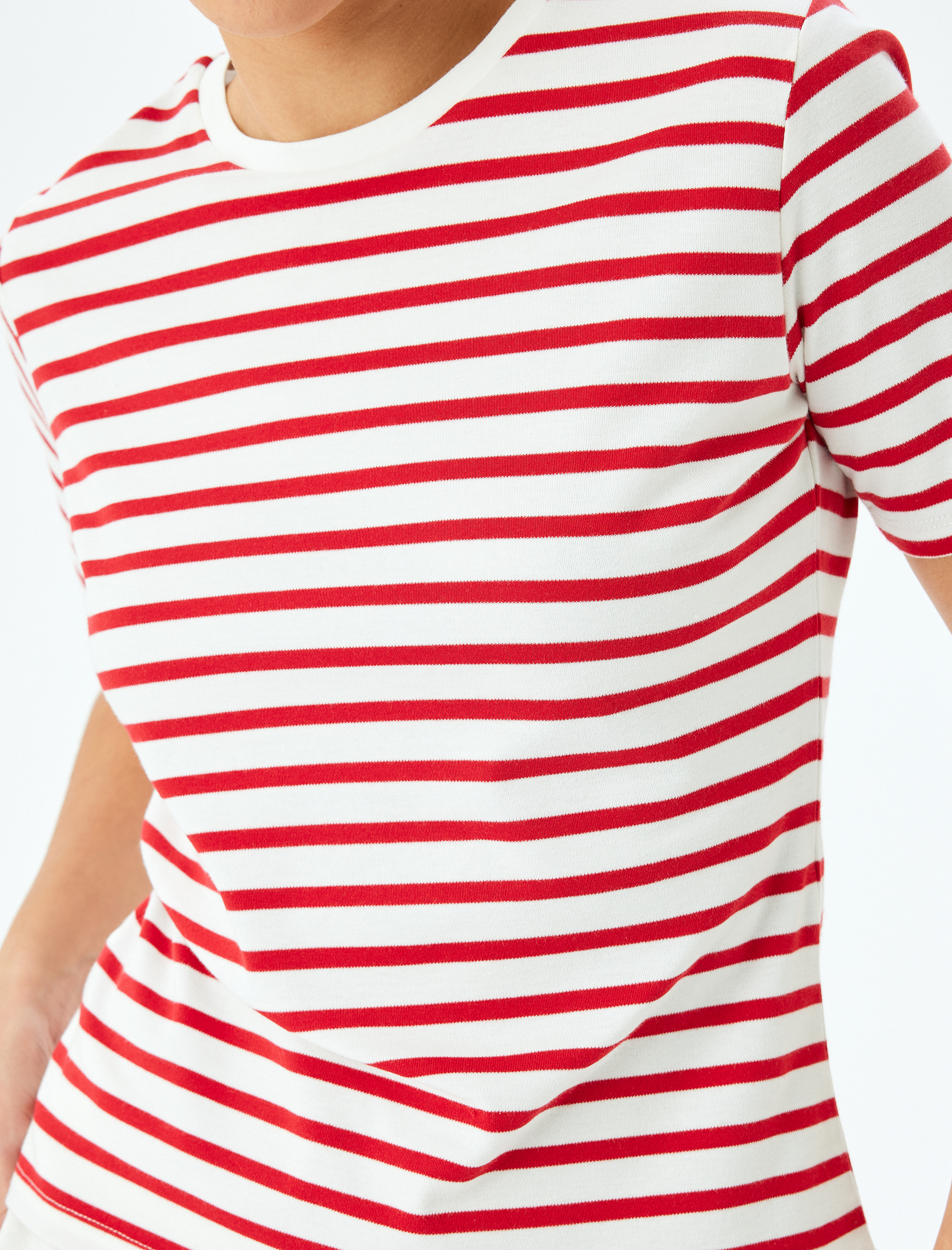   Pamuklu Bisiklet Yaka Kısa Kollu Çizgili Tişört