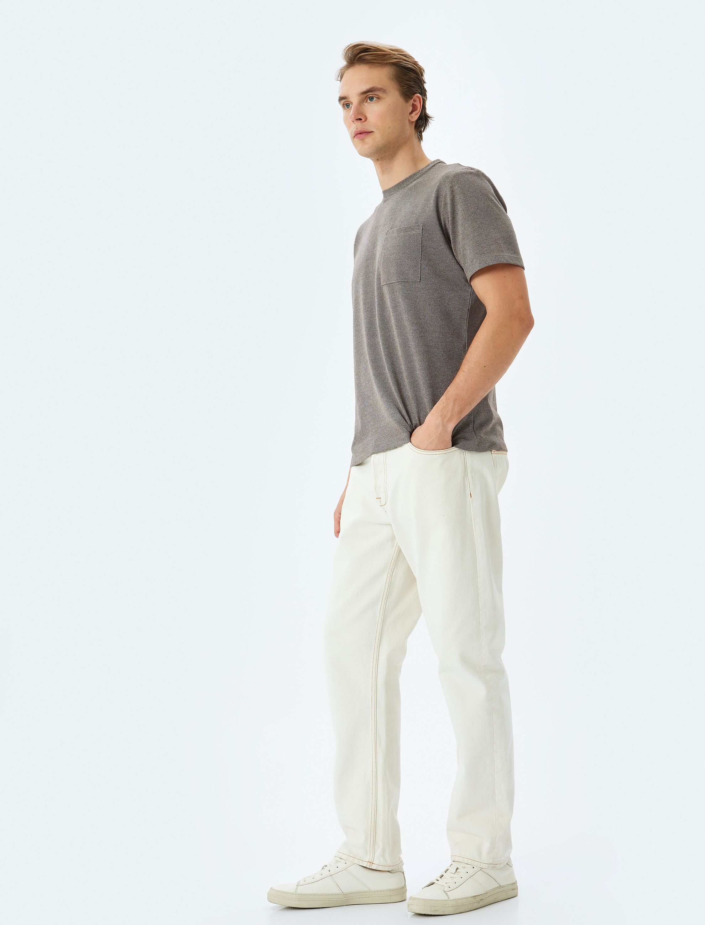   Cep Detaylı Bisiklet Yaka Regular Fit Pike Kumaş Kısa Kollu Basic Tişört