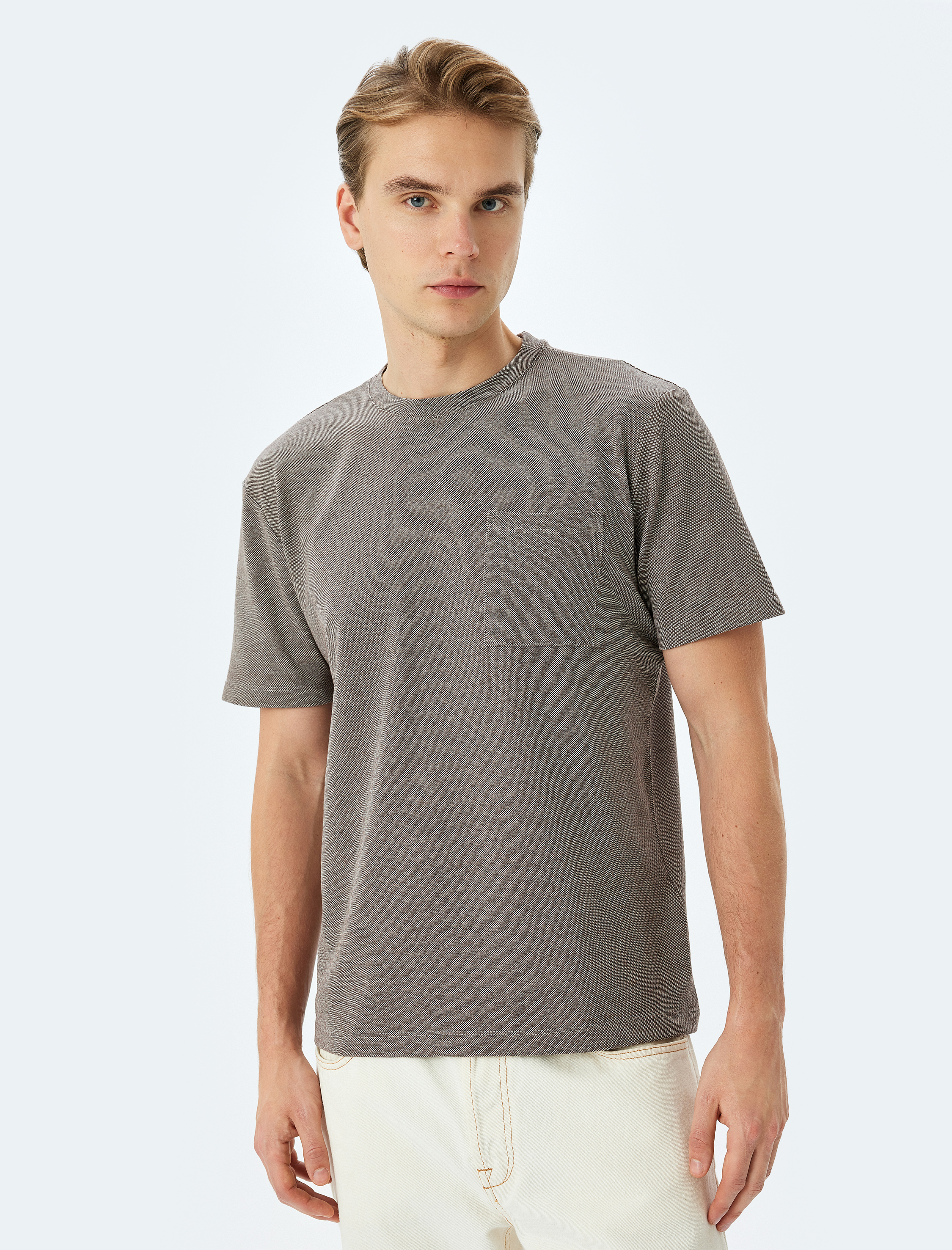   Cep Detaylı Bisiklet Yaka Regular Fit Pike Kumaş Kısa Kollu Basic Tişört