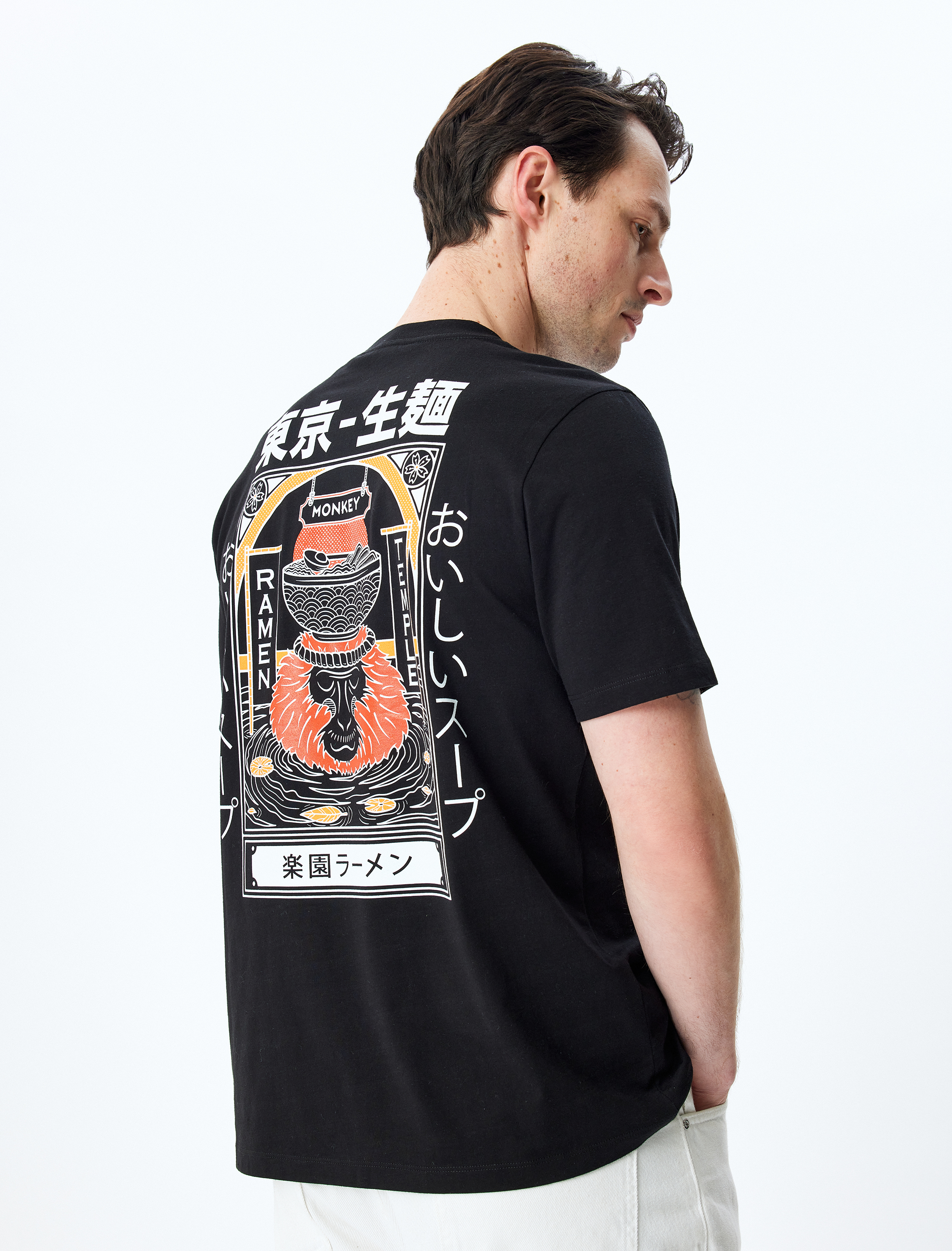   Kısa Kollu Bisiklet Yaka Regular Fit Pamuklu Arkası Baskılı Tişört