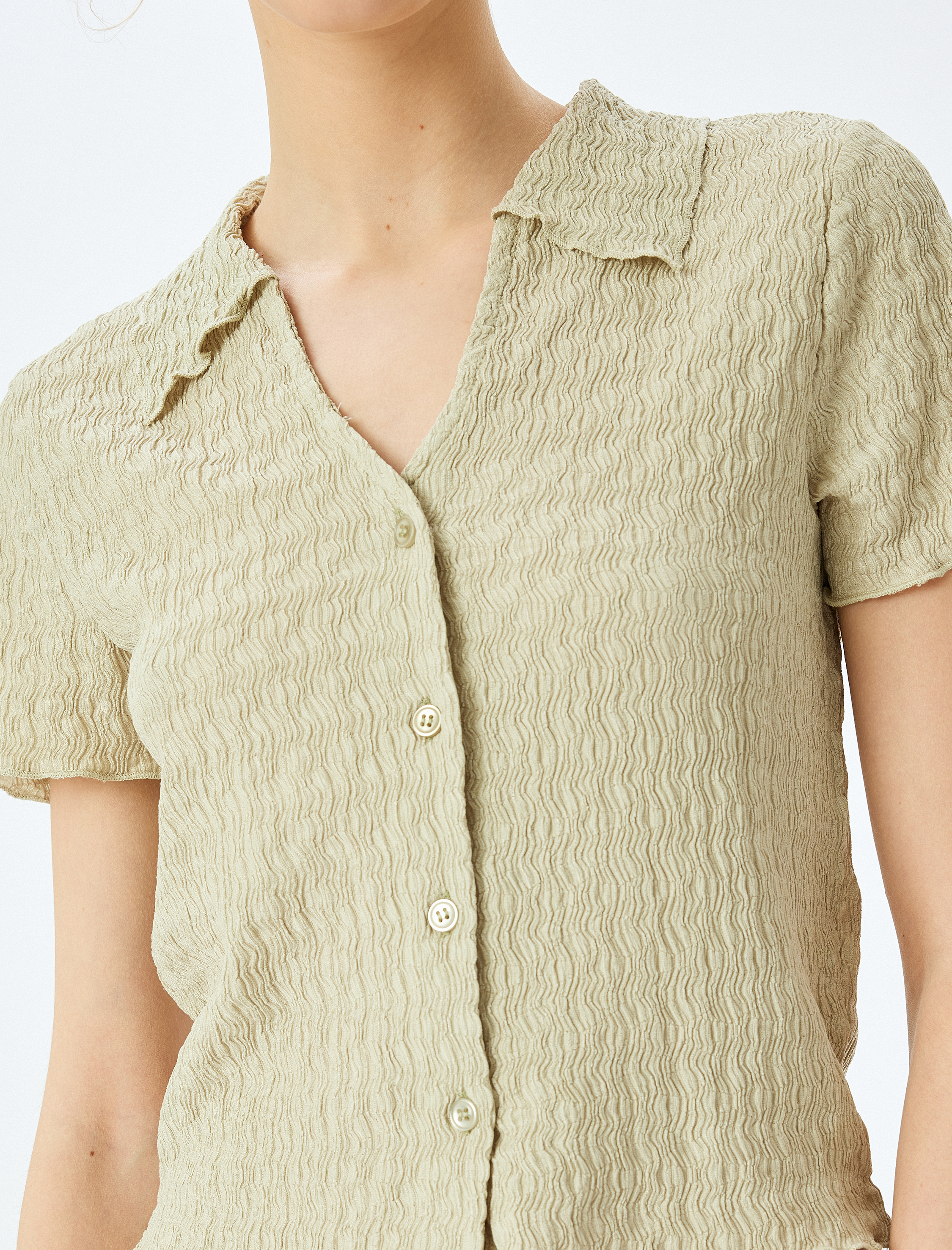   Düğmeli Gömlek Yaka Dokulu Kısa Kollu Bluz Bürümcük