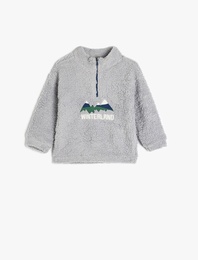 Nakış Detaylı Dik Yaka Yarım Fermuarlı Polar Sweatshirt