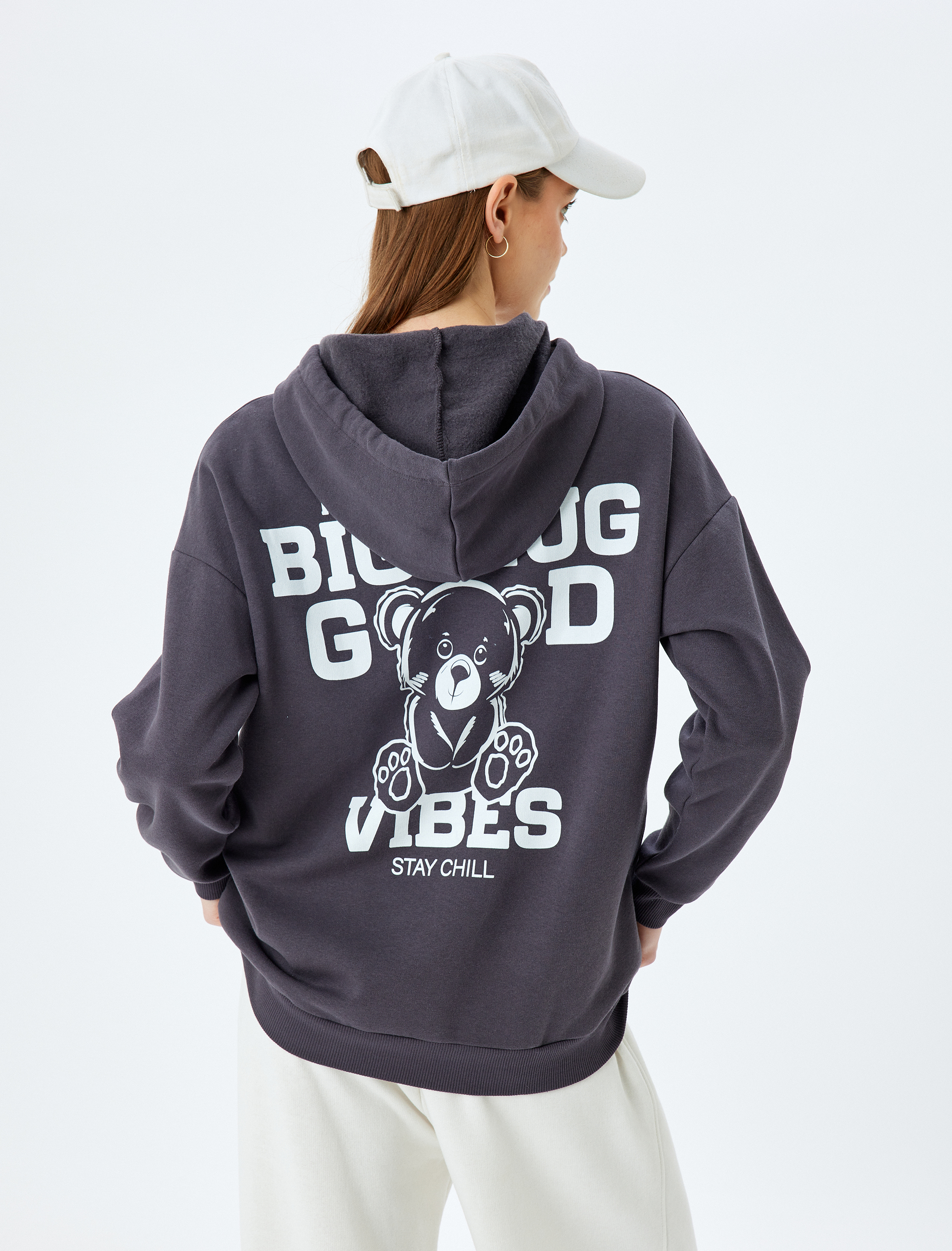   Şardonlu Arkası Baskılı Kapüşonlu Oversize Sweatshirt