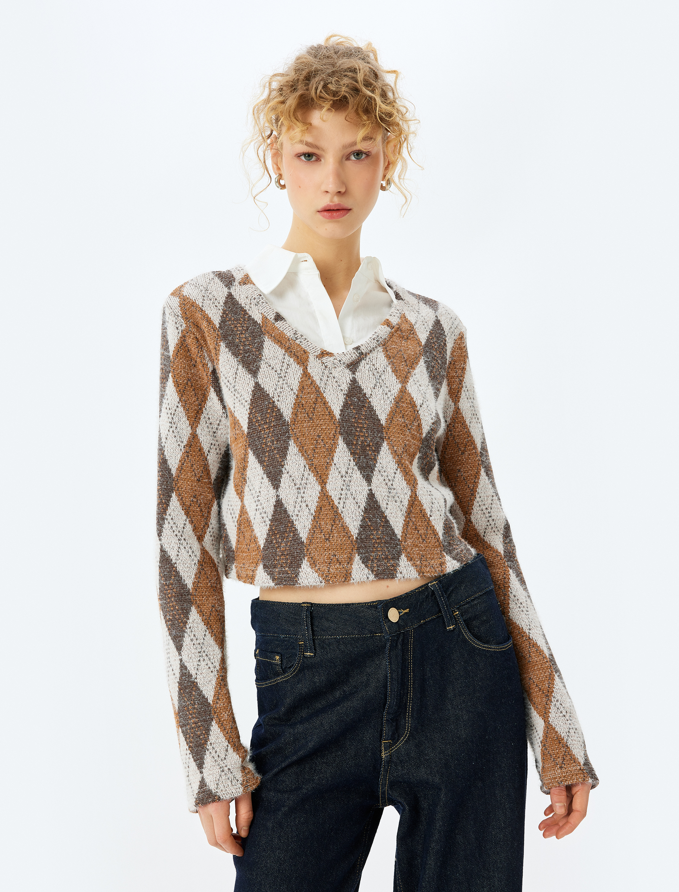   Ekoseli V Yaka Uzun Kollu Tişört