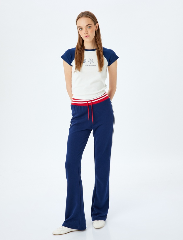 Baskılı Renk Bloklu Slim Fit Kısa Kollu Tişört_1