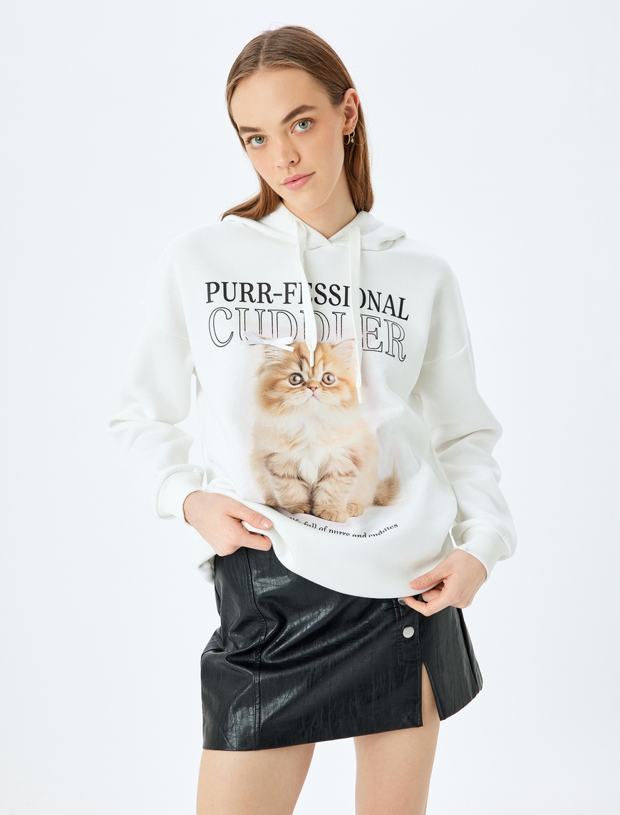   Kapüşonlu Kedi Baskılı Uzun Kollu Rahat Kalıp Sweatshirt