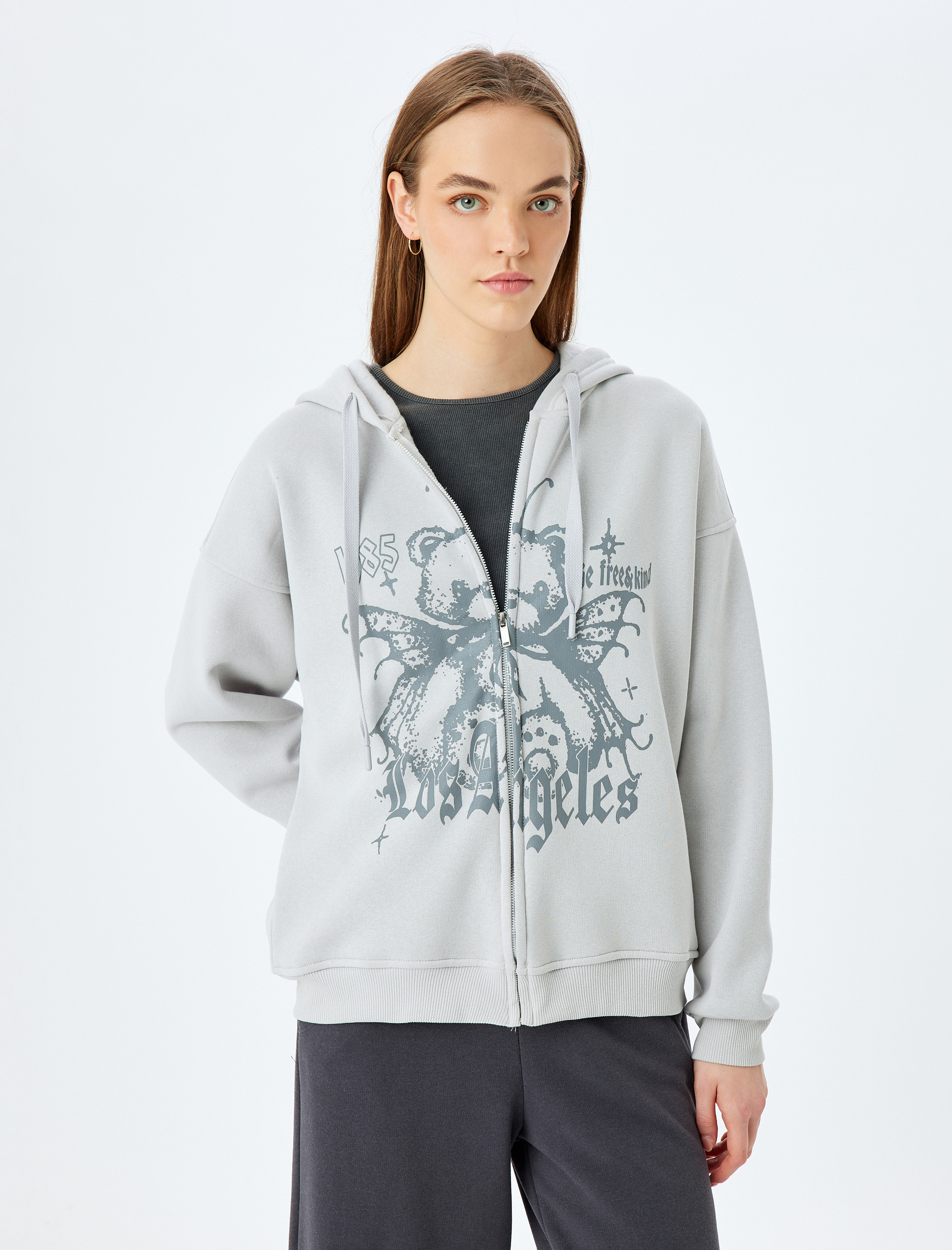   Uzun Kollu Fermuarlı Kapüşonlu Baskılı Rahat Kalıp Sweatshirt