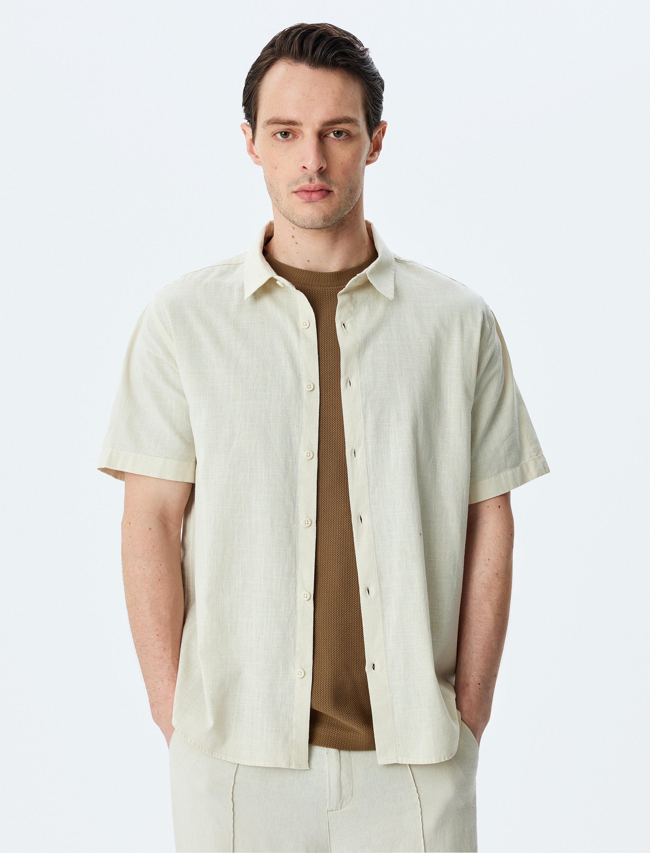   Kısa Kollu Pamuklu Regular Fit Klasik Gömlek