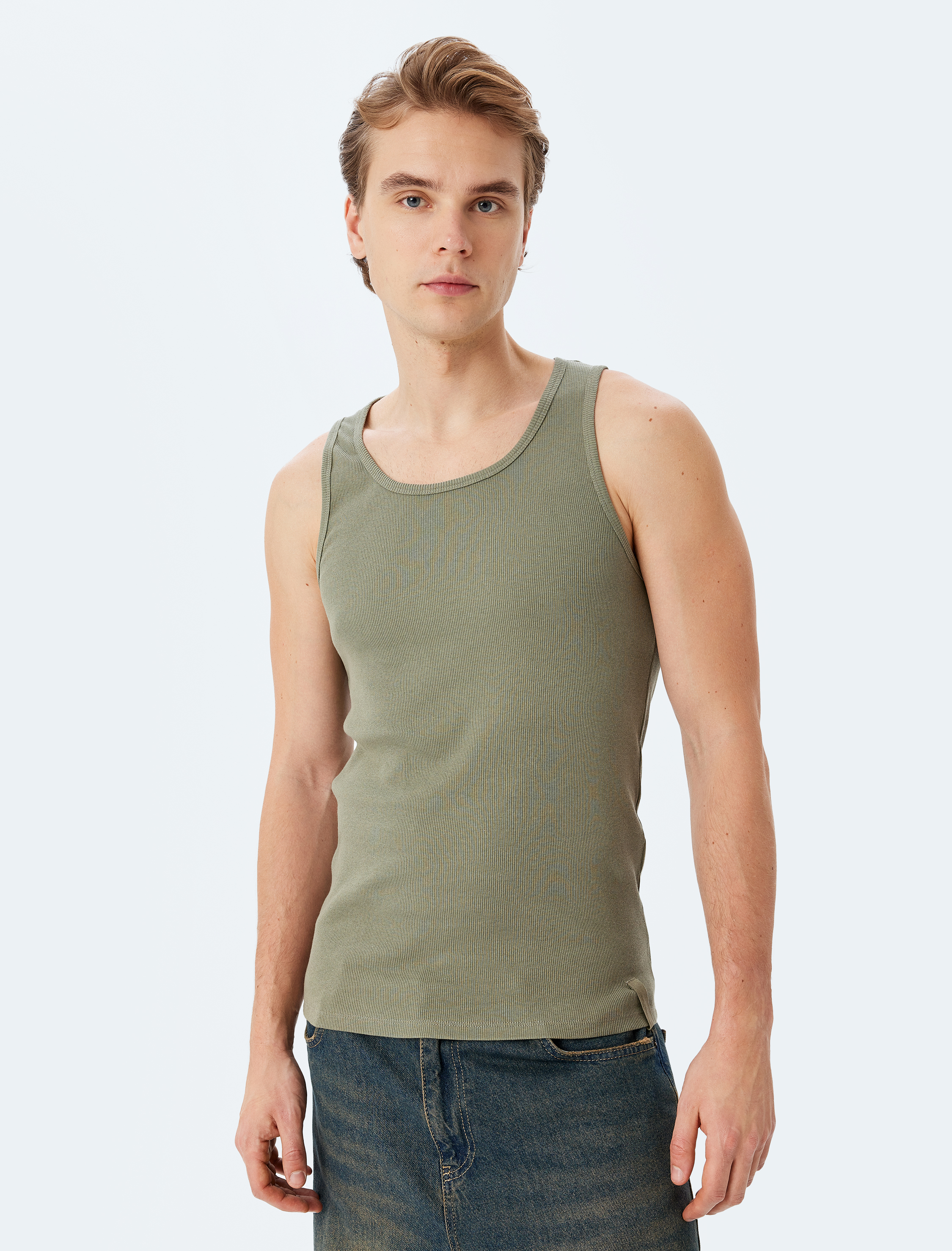   Bisiklet Yaka Slim Fit Kolsuz Fitilli Basic Atlet