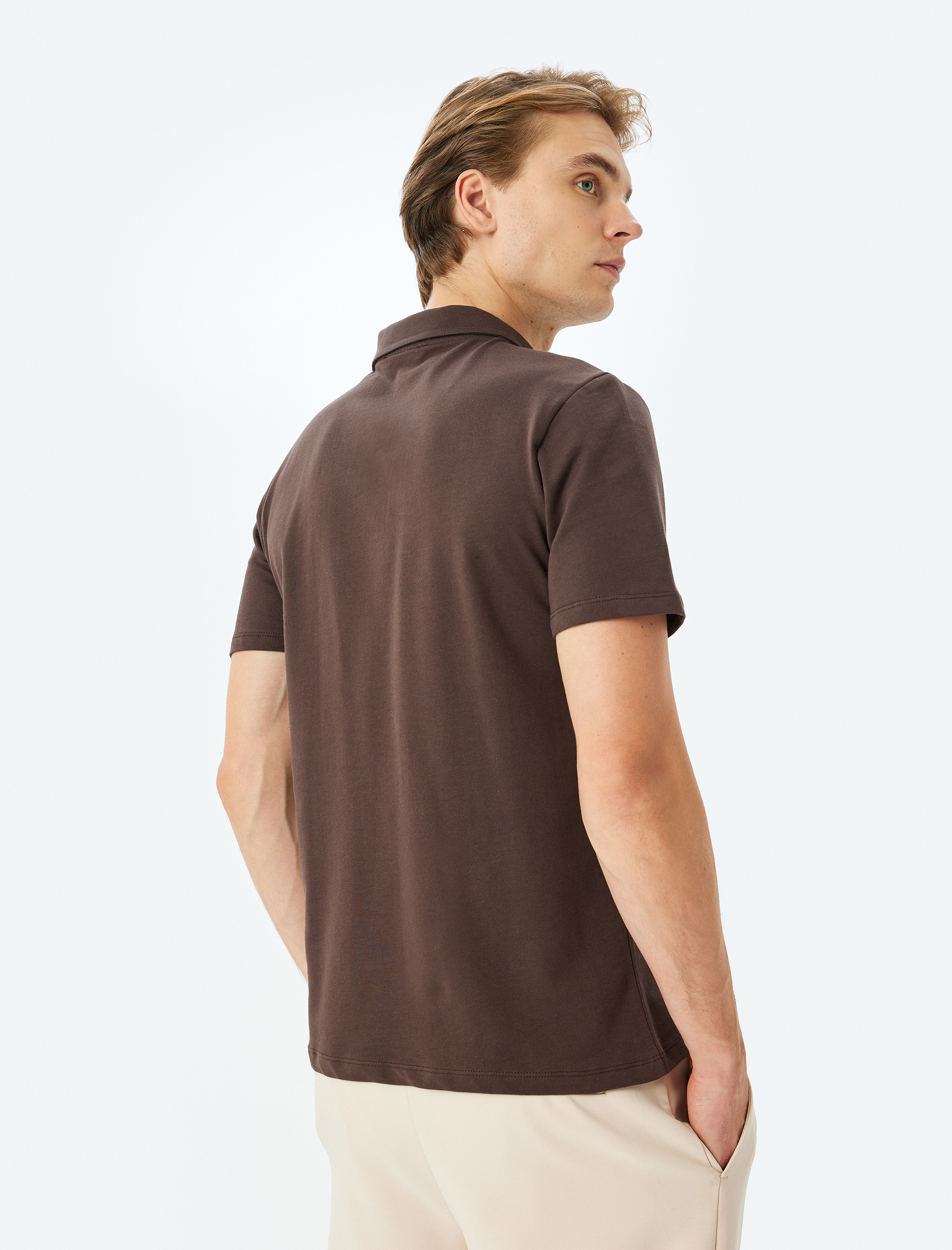 Kısa Kollu Regular Fit Pamuklu Yarım Fermuarlı Tişört