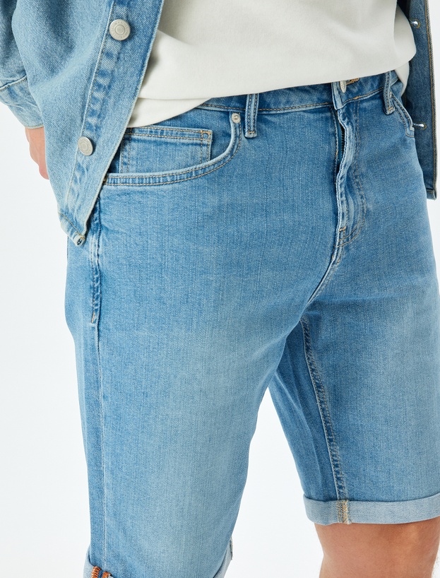 Katlamalı Paça Bermuda Slim Fit Jean Şort_4