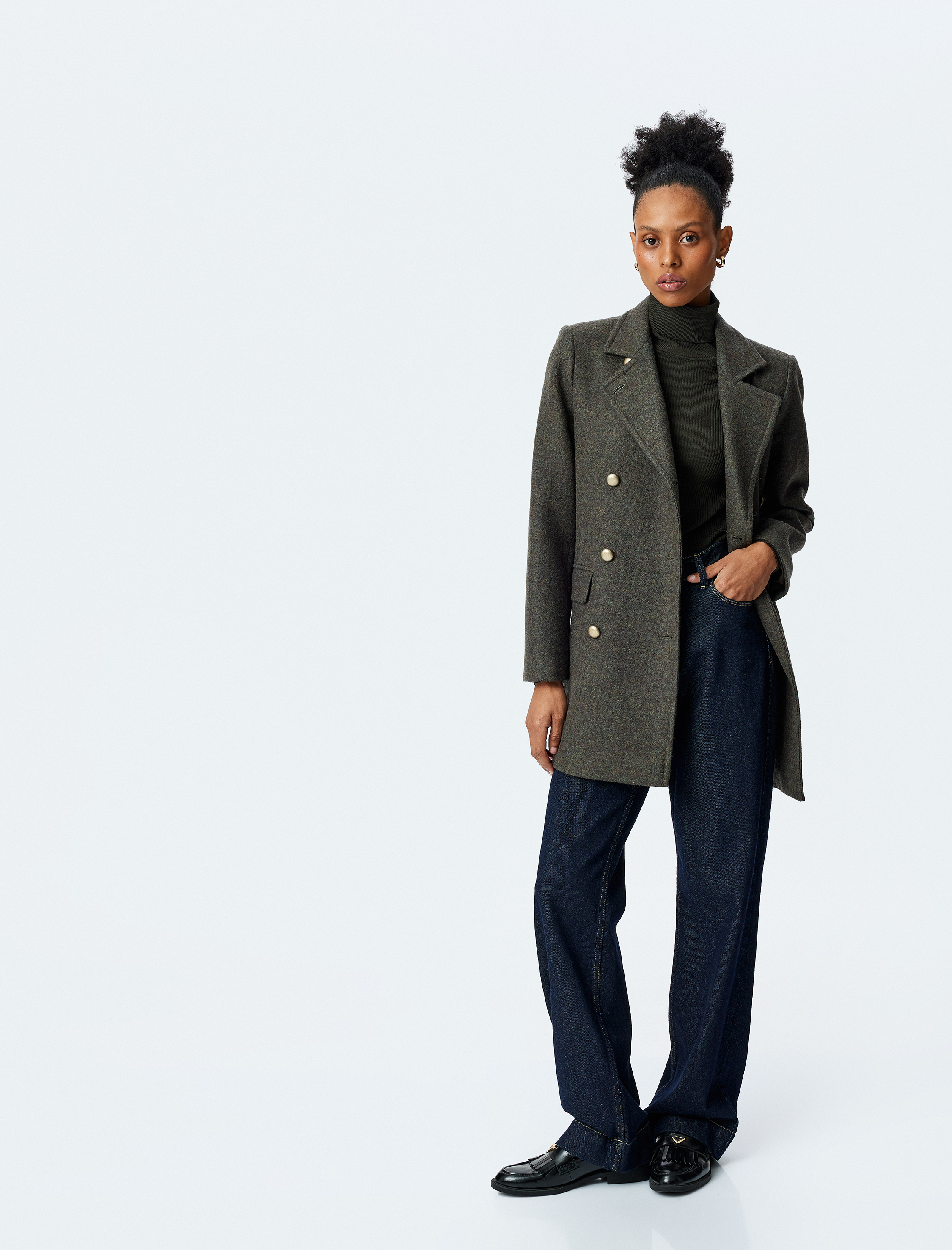   Cepli Düğmeli Uzun Kruvaze Kaban