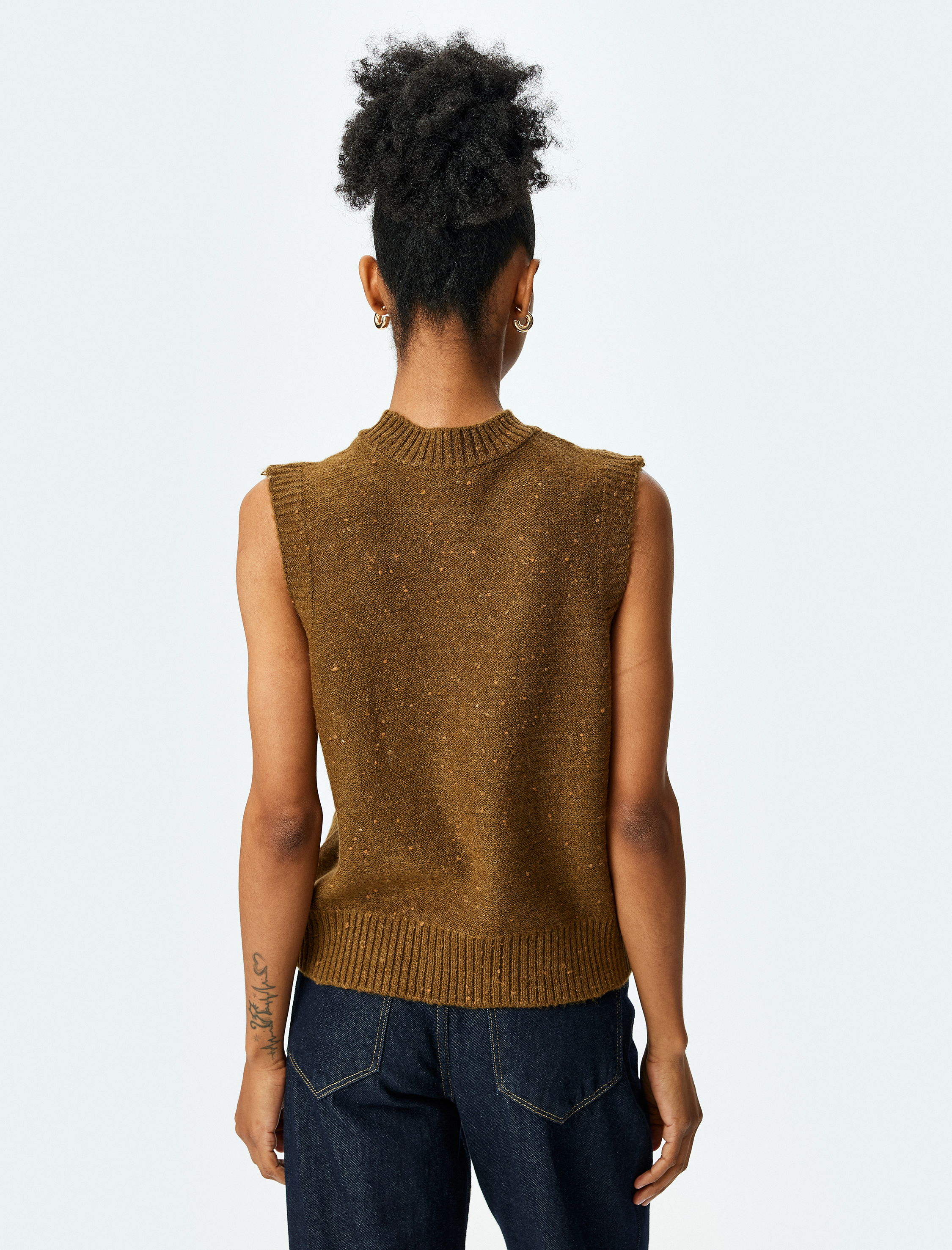   Saç Örgü Desenli Hafif Dik Yaka Süveter