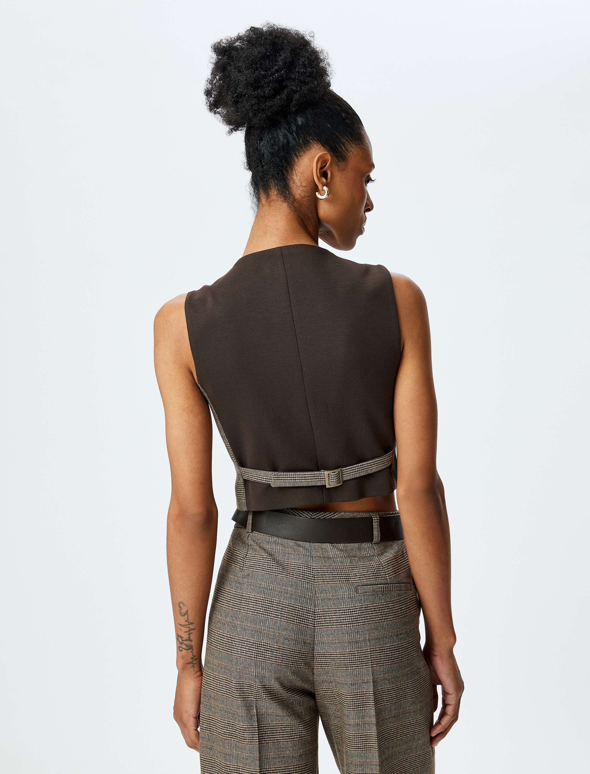   Düğmeli V Yaka Ekose Yelek