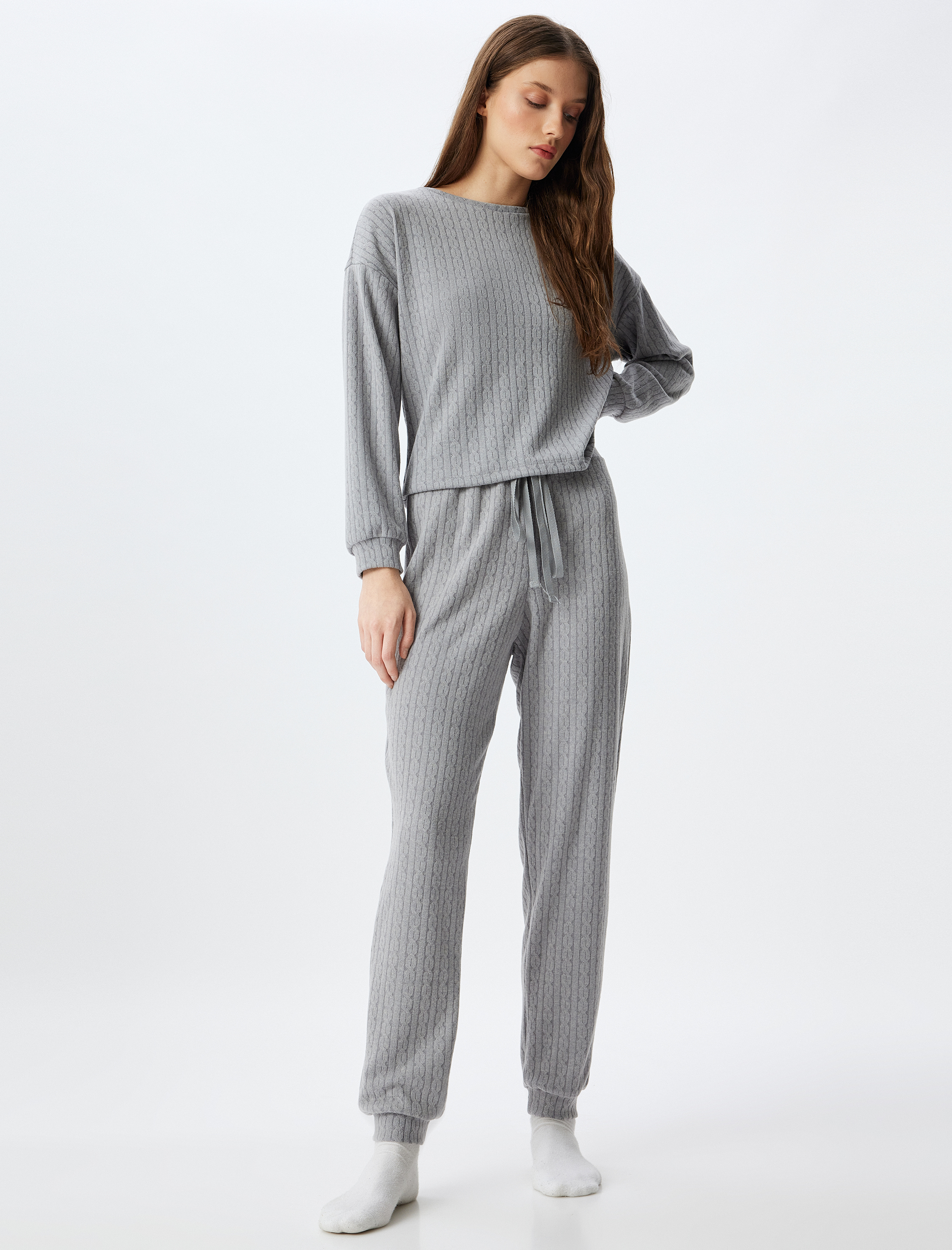 Örme Pijama Üstü Dokulu Uzun Kollu Bisiklet Yaka