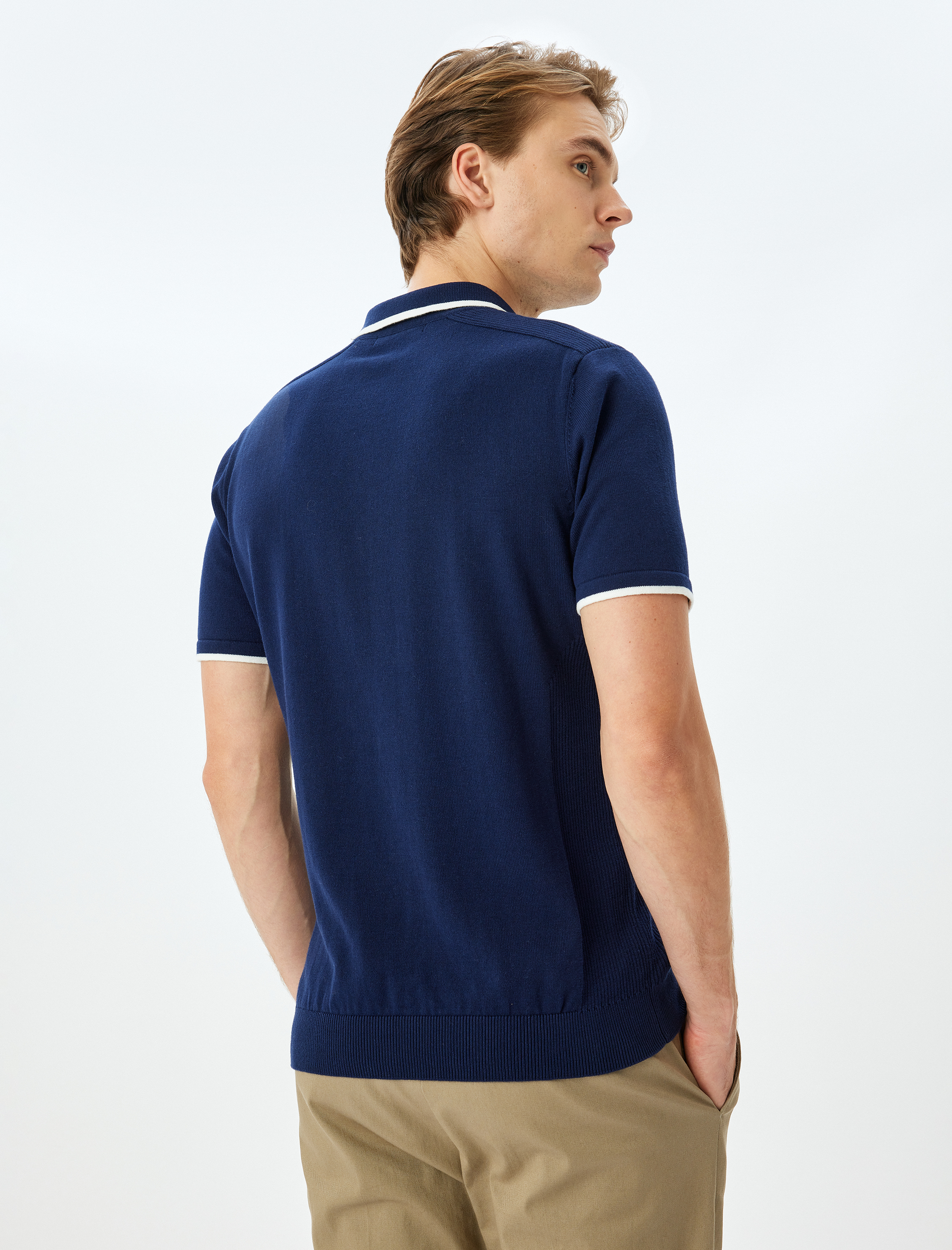   Kısa Kollu Polo Yaka Pamuklu Yarım Fermuarlı Triko Tişört