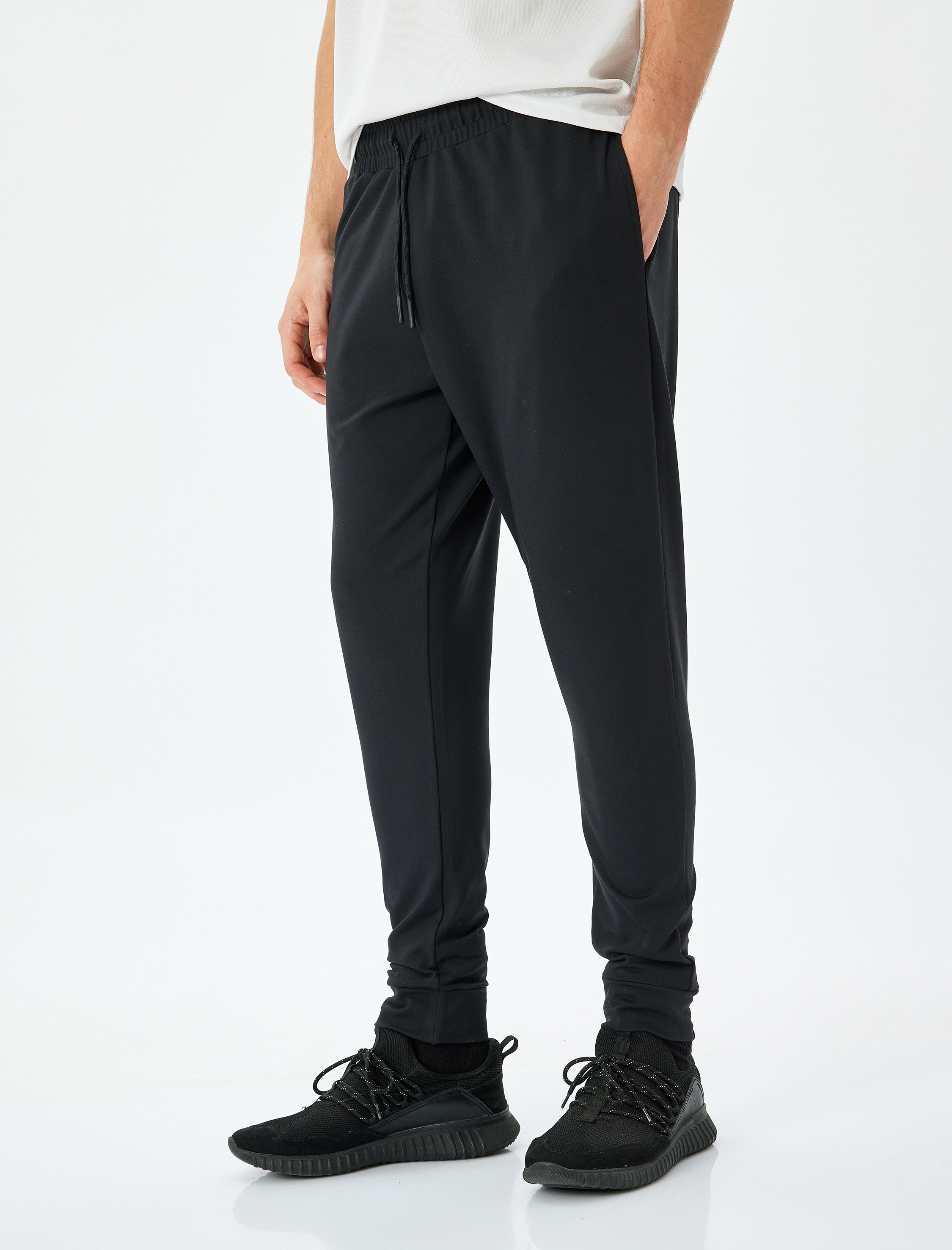   Beli Bağcıklı Cep Detaylı Jogger Spor Eşofman Altı