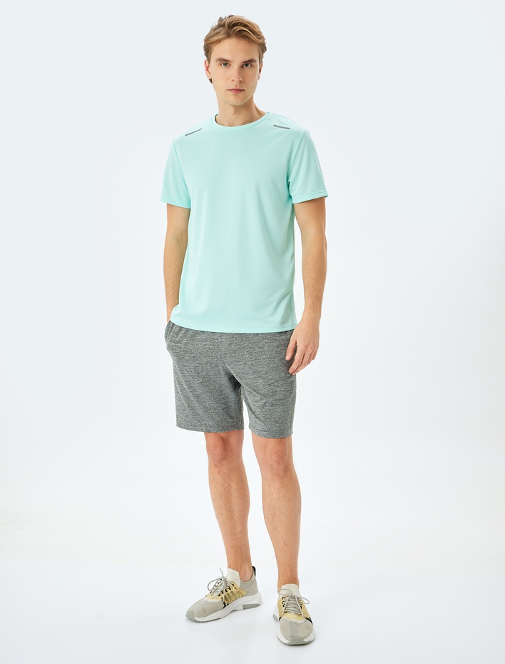  Bisiklet Yaka Baskı Detaylı Kısa Kollu Basic Spor Tişört