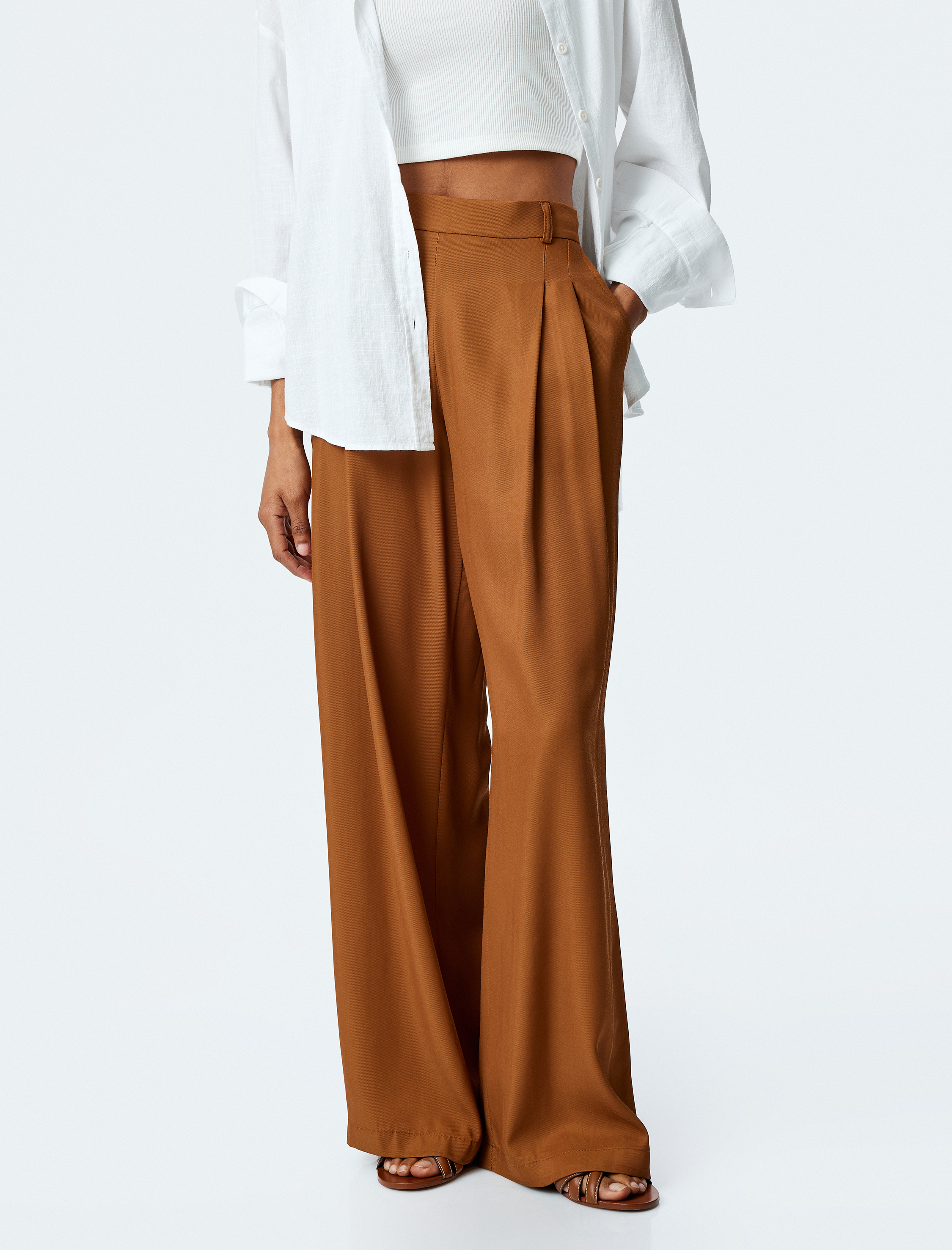 Pile Detaylı Cepli Yüksek Bel Viskon Palazzo Pantolon