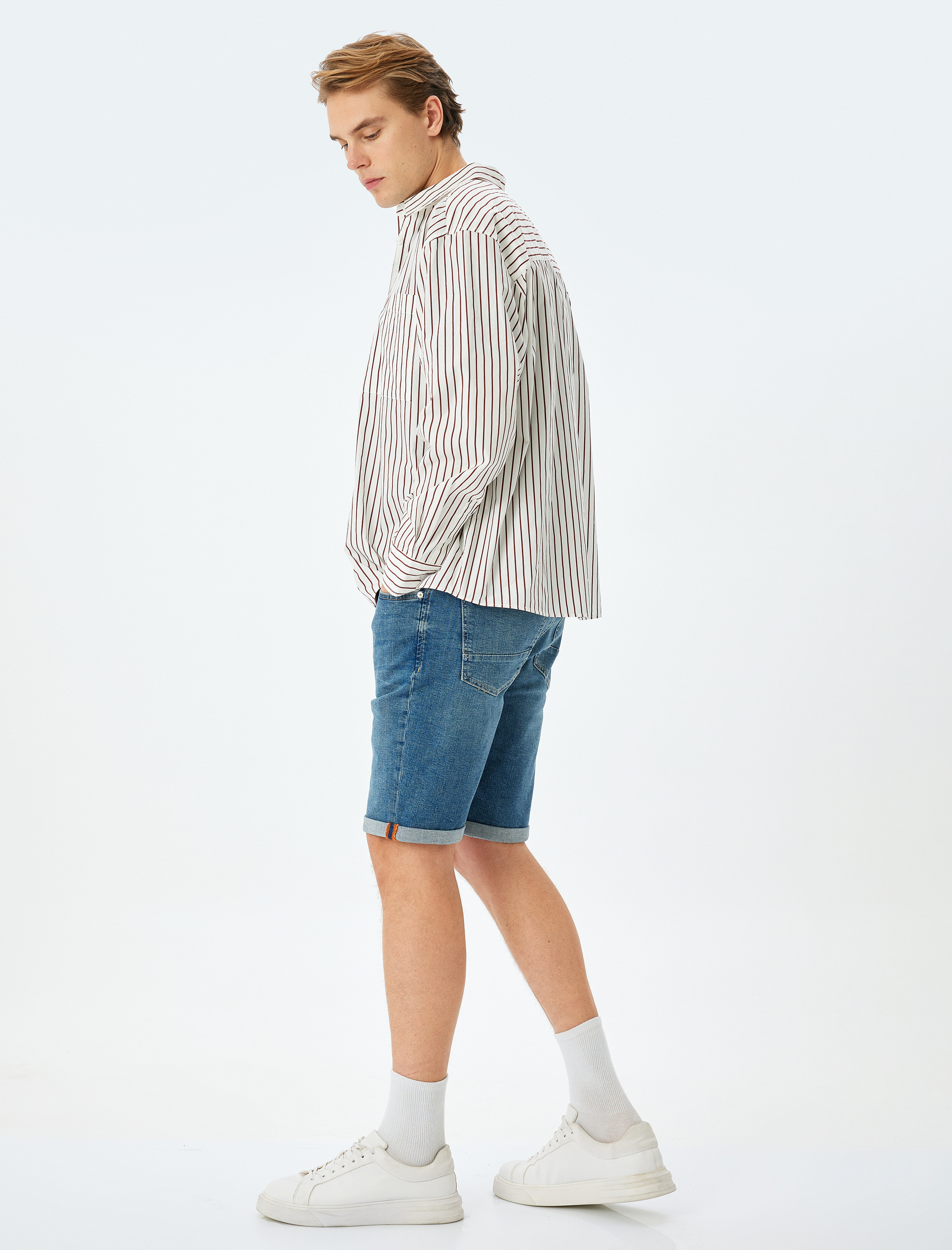   Katlamalı Paça Bermuda Slim Fit Jean Şort