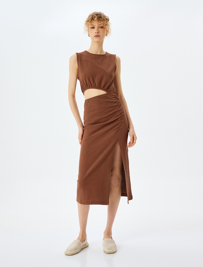  Midi Boy Pencere Detaylı Yırtmaçlı Kolsuz Elbise Bürümcük