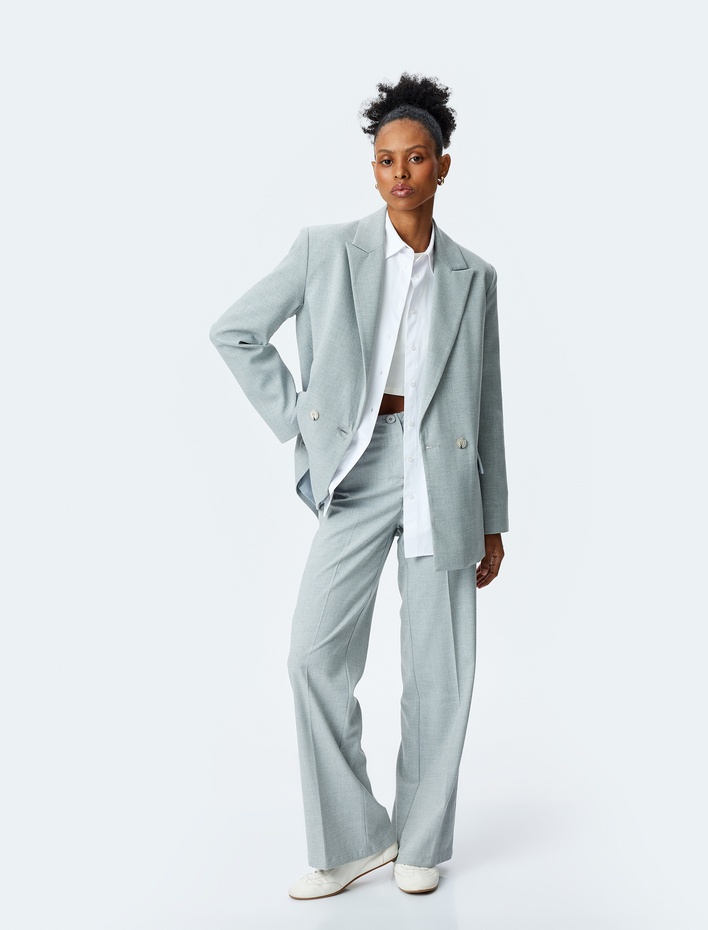  Klasik Kesim Regular Fit Düz Paça Kumaş Pantolon