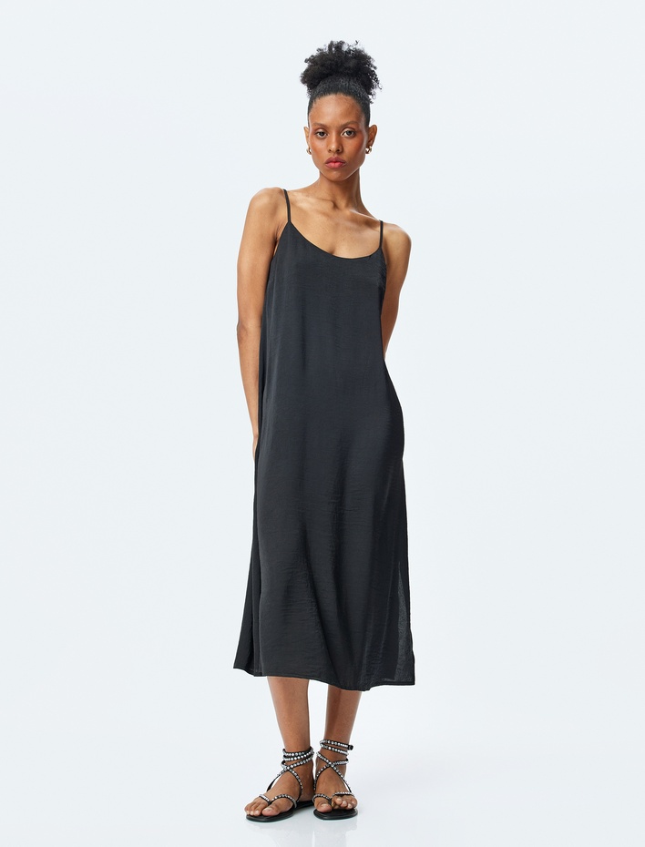  Düz Kesim İnce Askılı Uzun Elbise