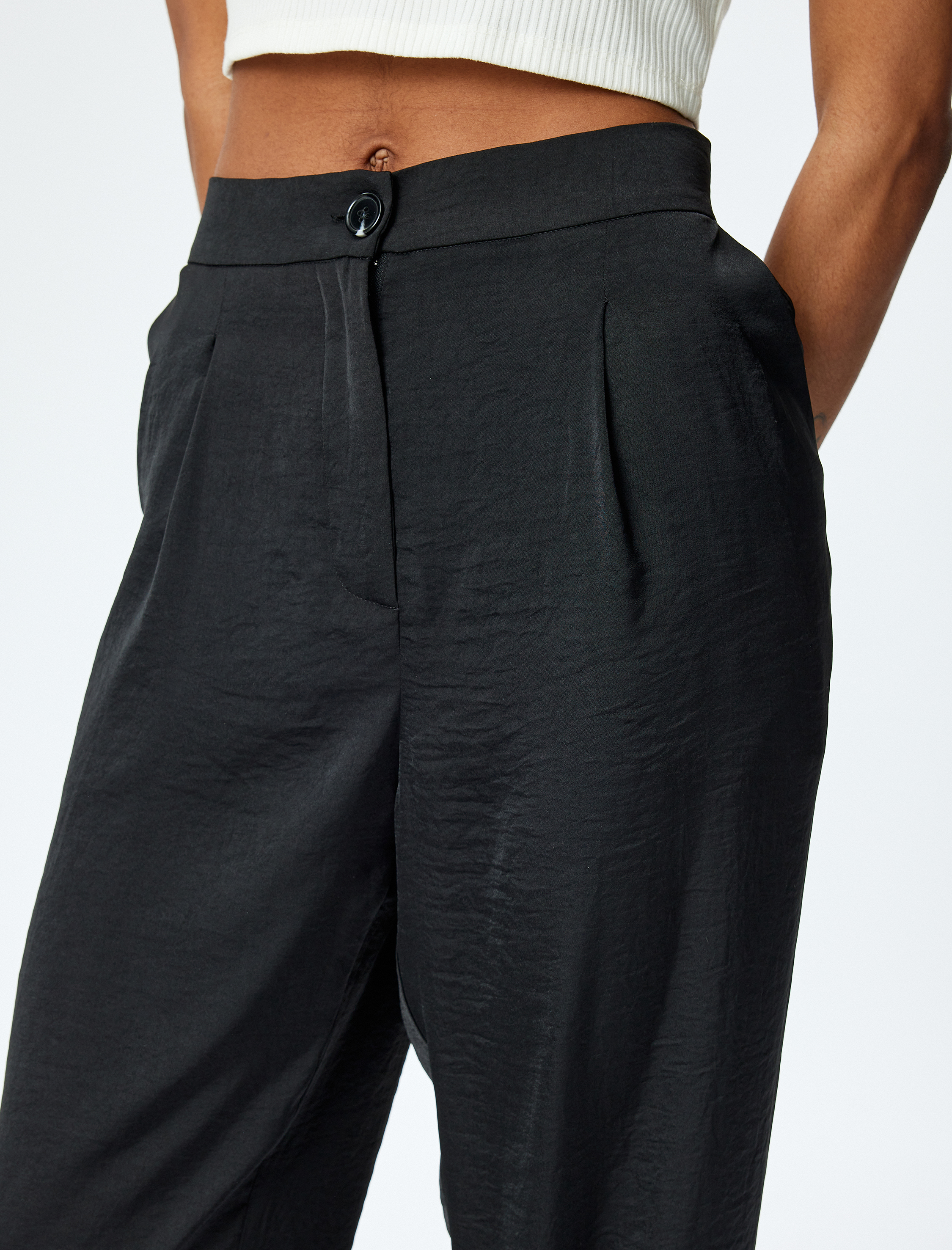   Pile Detaylı Cepli Bol Paça Aerobin Saten Pantolon