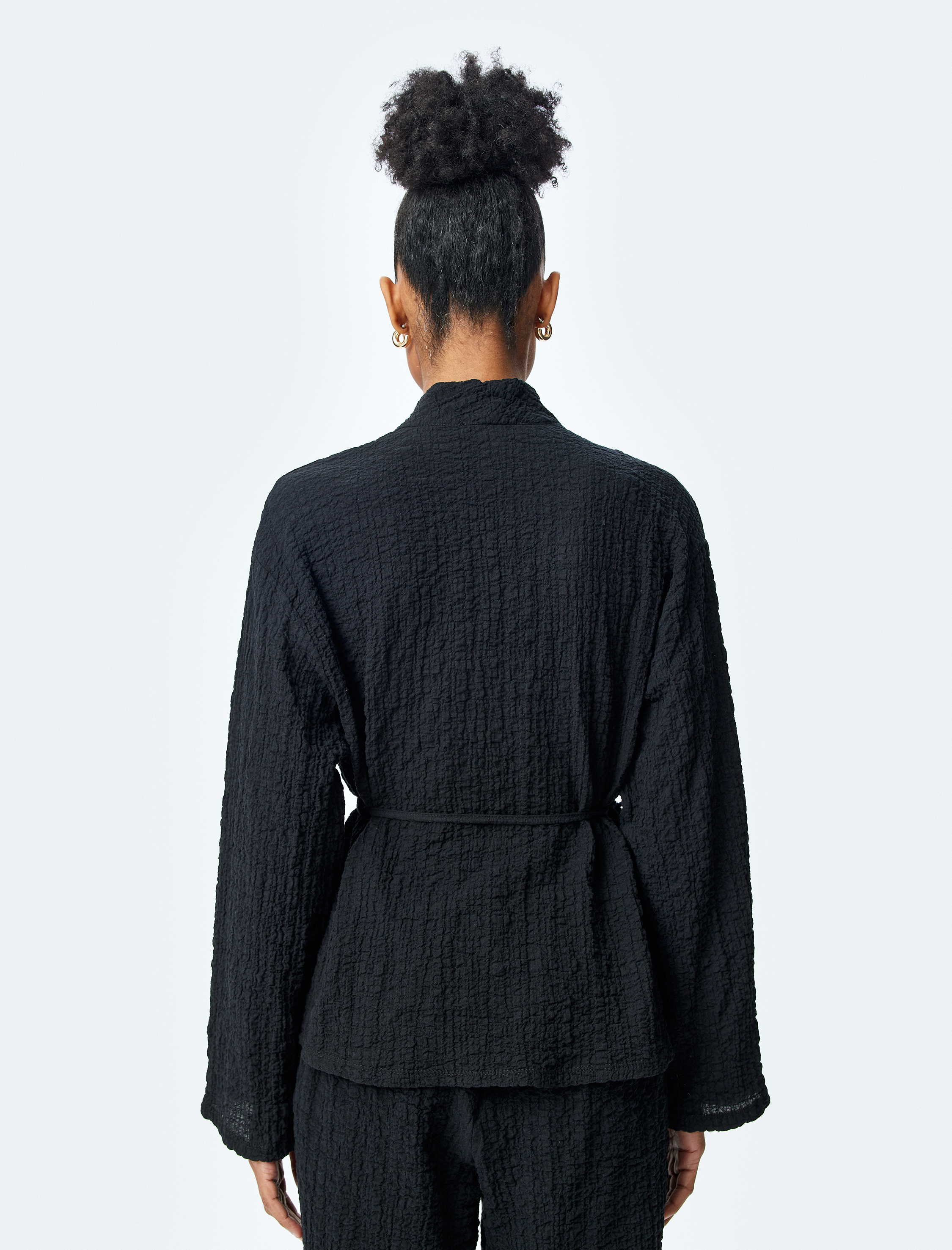   Pamuklu Kemer Detaylı Dokulu Uzun Kollu Kimono