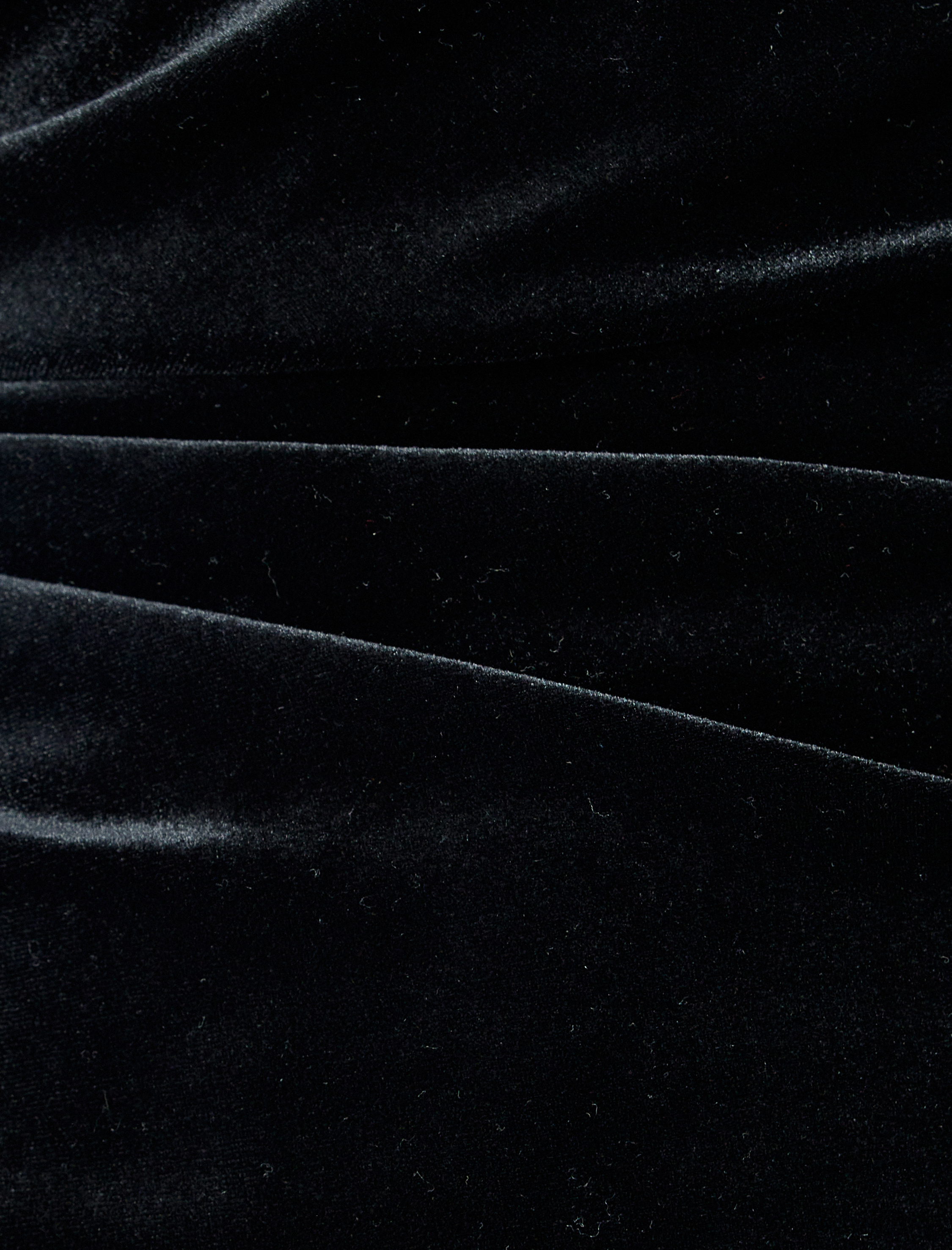   Drape Detaylı Slim Fit Yuvarlak Yaka Kolsuz Uzun Kadife Elbise