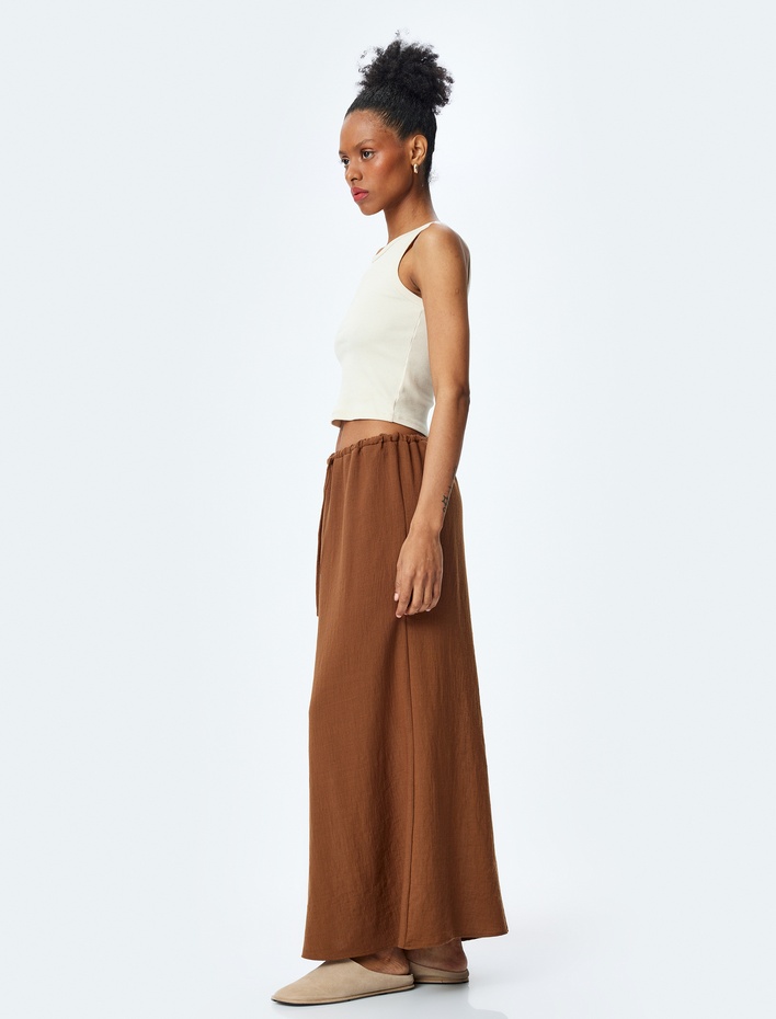  Beli Bağlamalı Uzun Çan Etek