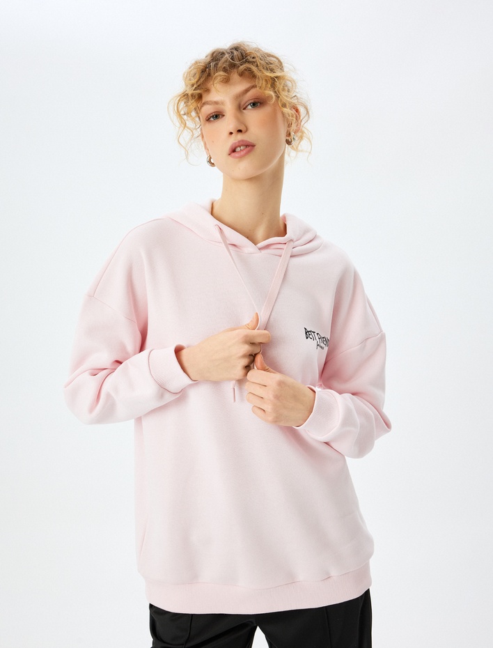  Şardonlu Arkası Baskılı Kedi Temalı Kapüşonlu Sweatshirt