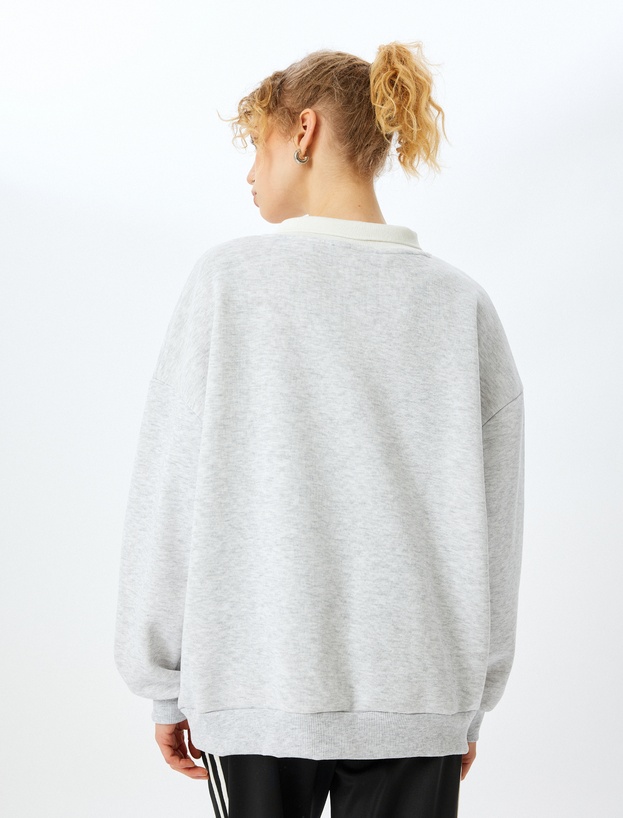 Oversize Kolej Baskılı Polo Yaka Sweatshirt_3