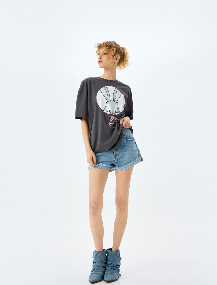  Bugs Bunny Lisanslı Arkası Baskılı Oversize Tişört
