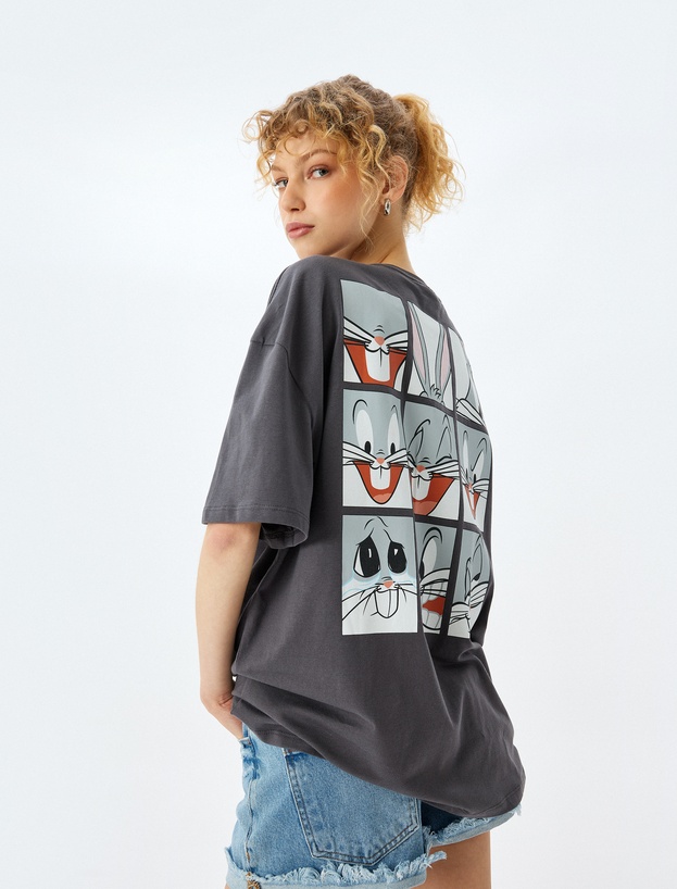 Bugs Bunny Lisanslı Arkası Baskılı Oversize Tişört_0