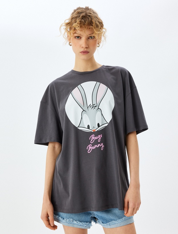 Bugs Bunny Lisanslı Arkası Baskılı Oversize Tişört_2