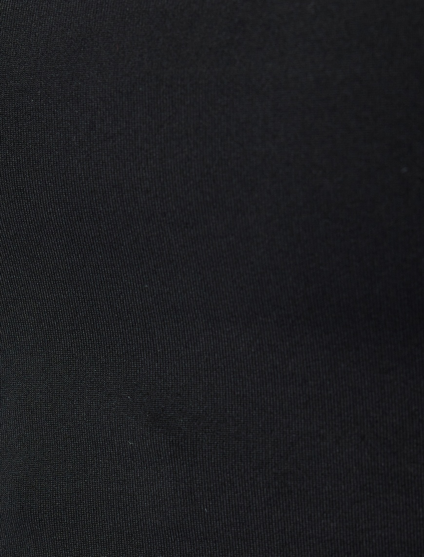   Slim Fit V Yaka Kolsuz Sporcu Sütyeni