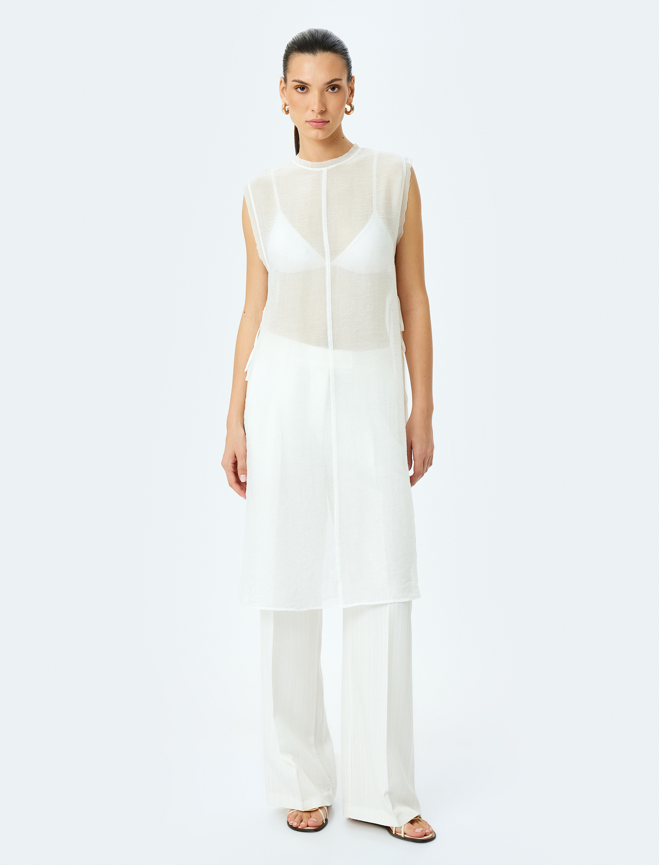 Kolsuz Bisiklet Yaka Yarı Transparan Uzun Viskon Tunik