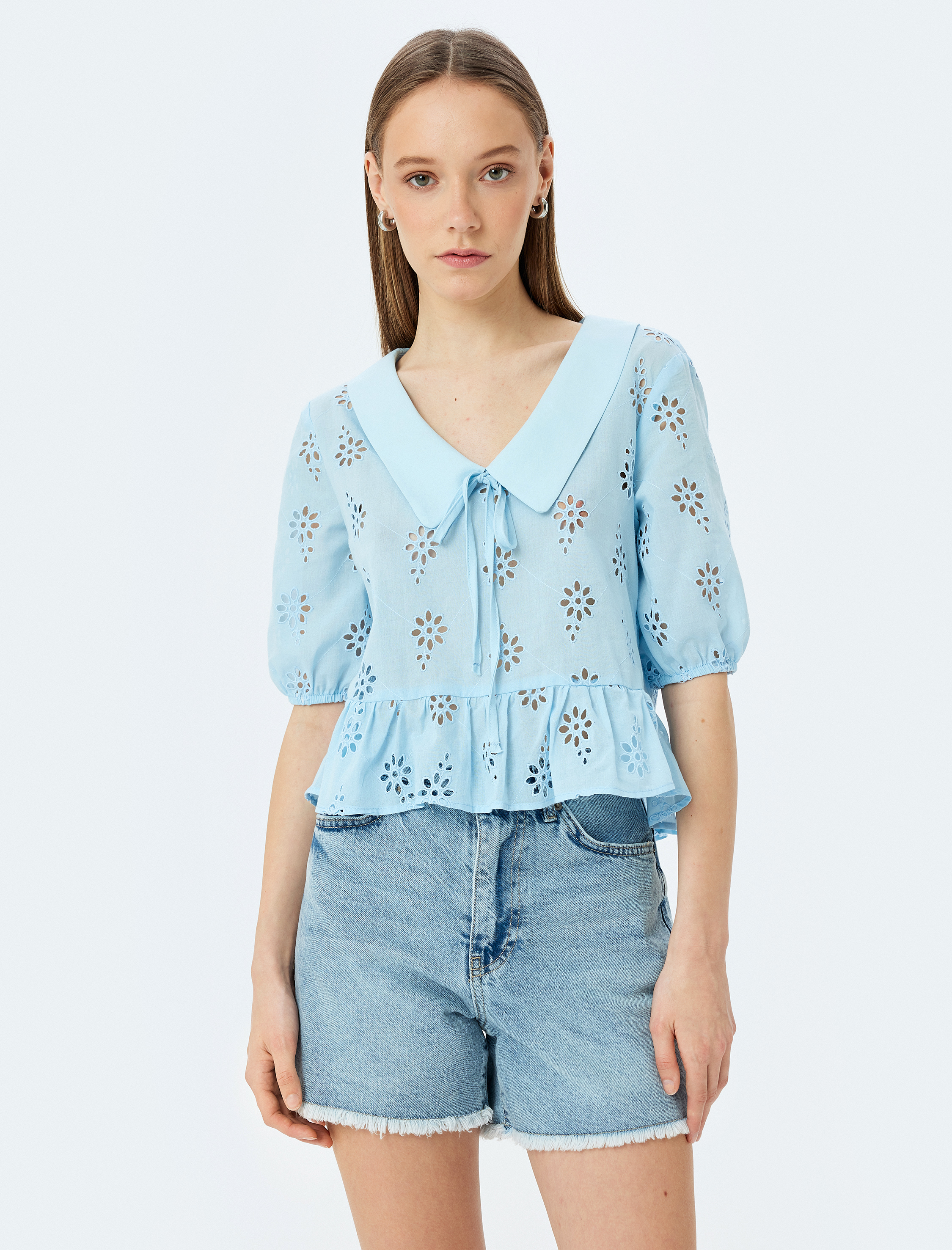   Balon Kol Bağlama Detaylı Crop Fisto Bluz