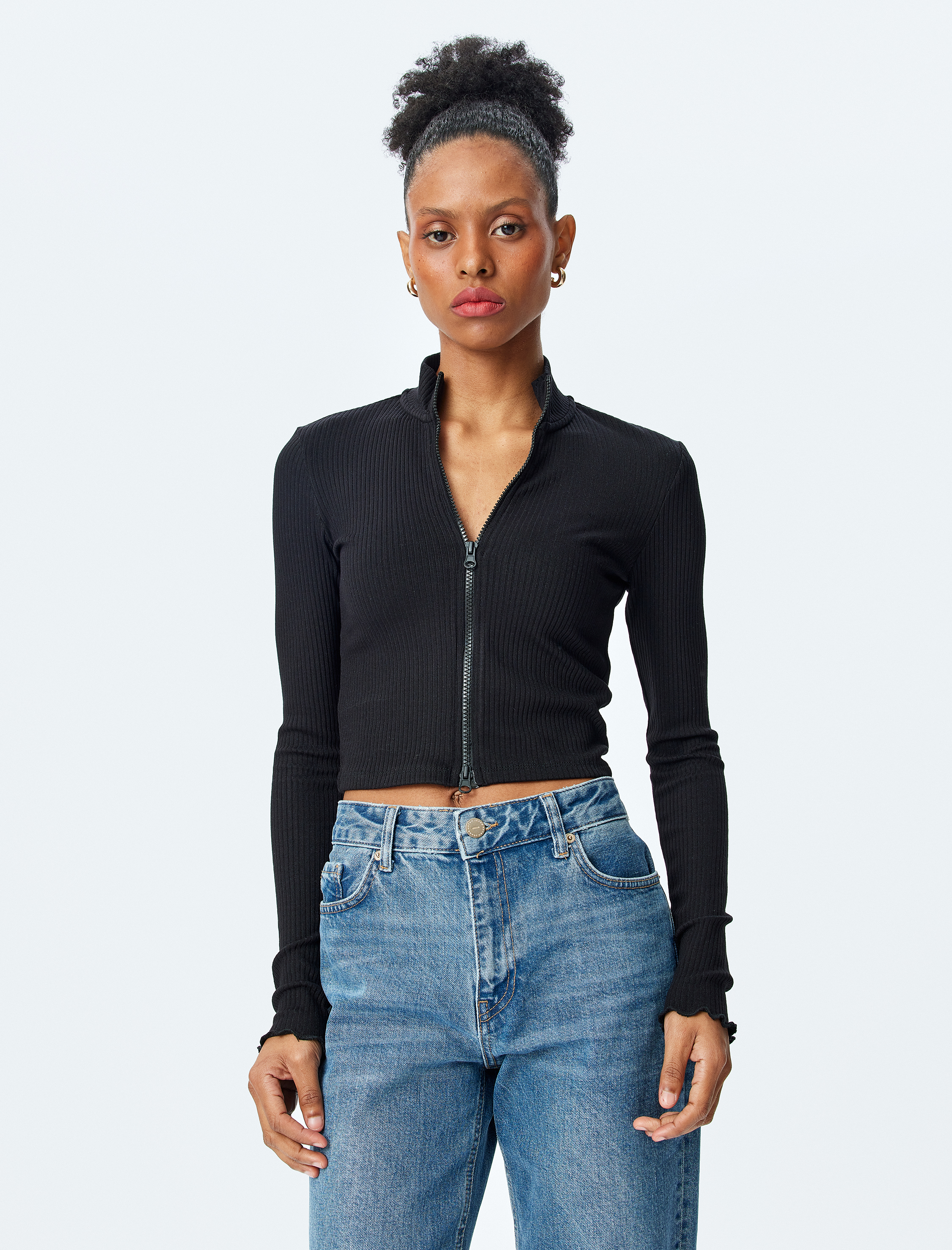   Slim Fit Uzun Kollu Fermuarlı Crop Triko Hırka