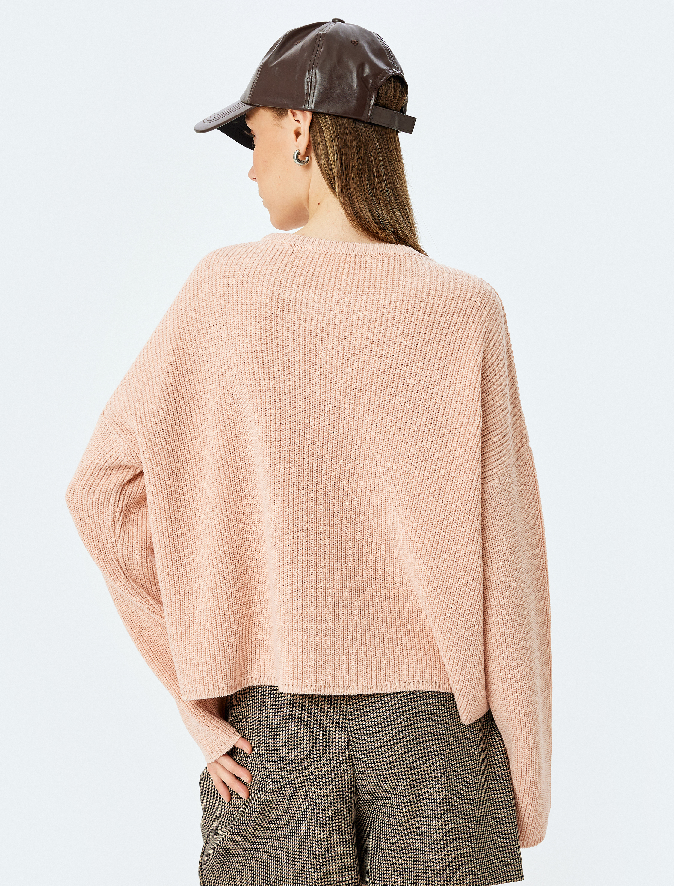 Basic Triko Kazak Yuvarlak Yaka Uzun Kollu Regular Fit