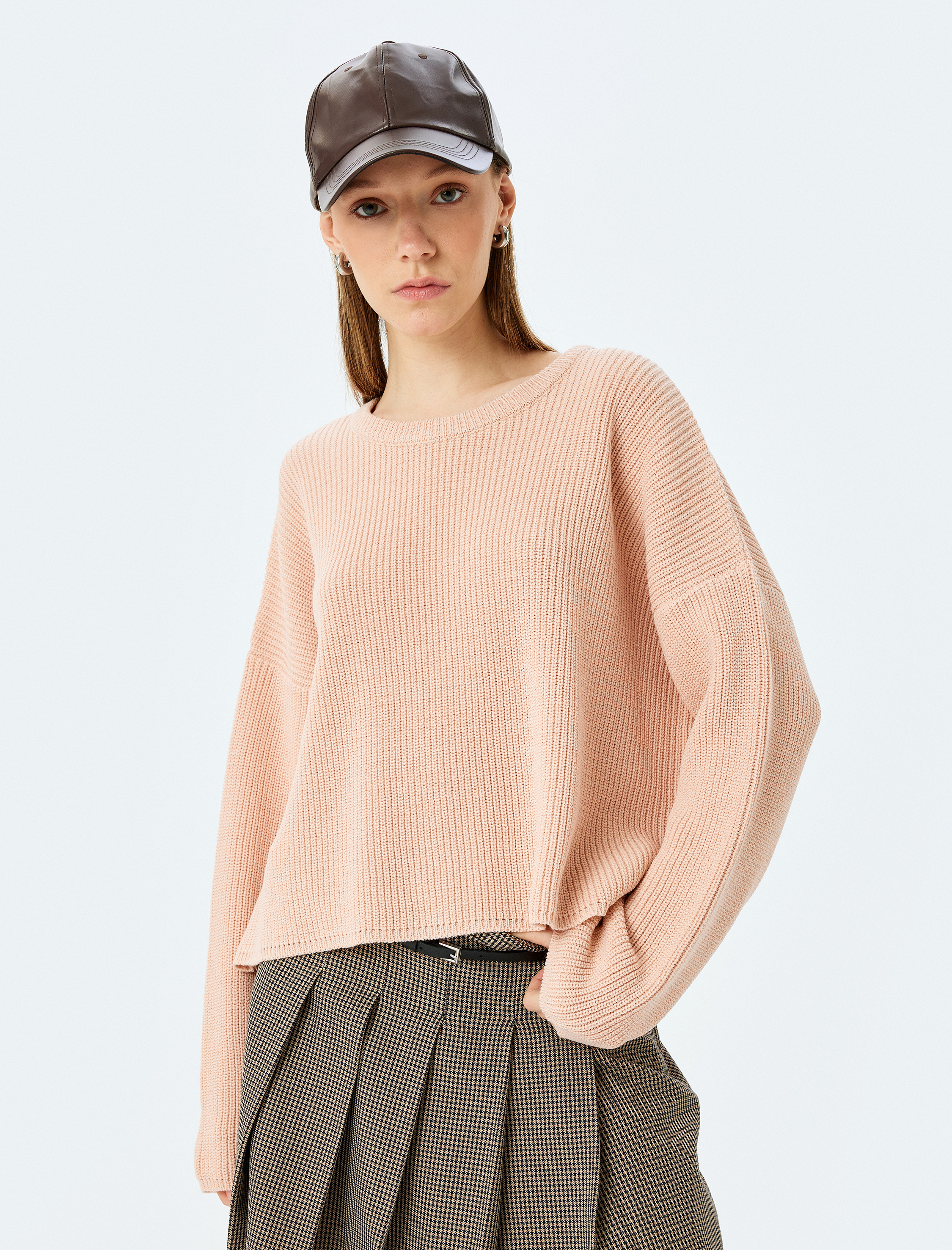 Basic Triko Kazak Yuvarlak Yaka Uzun Kollu Regular Fit