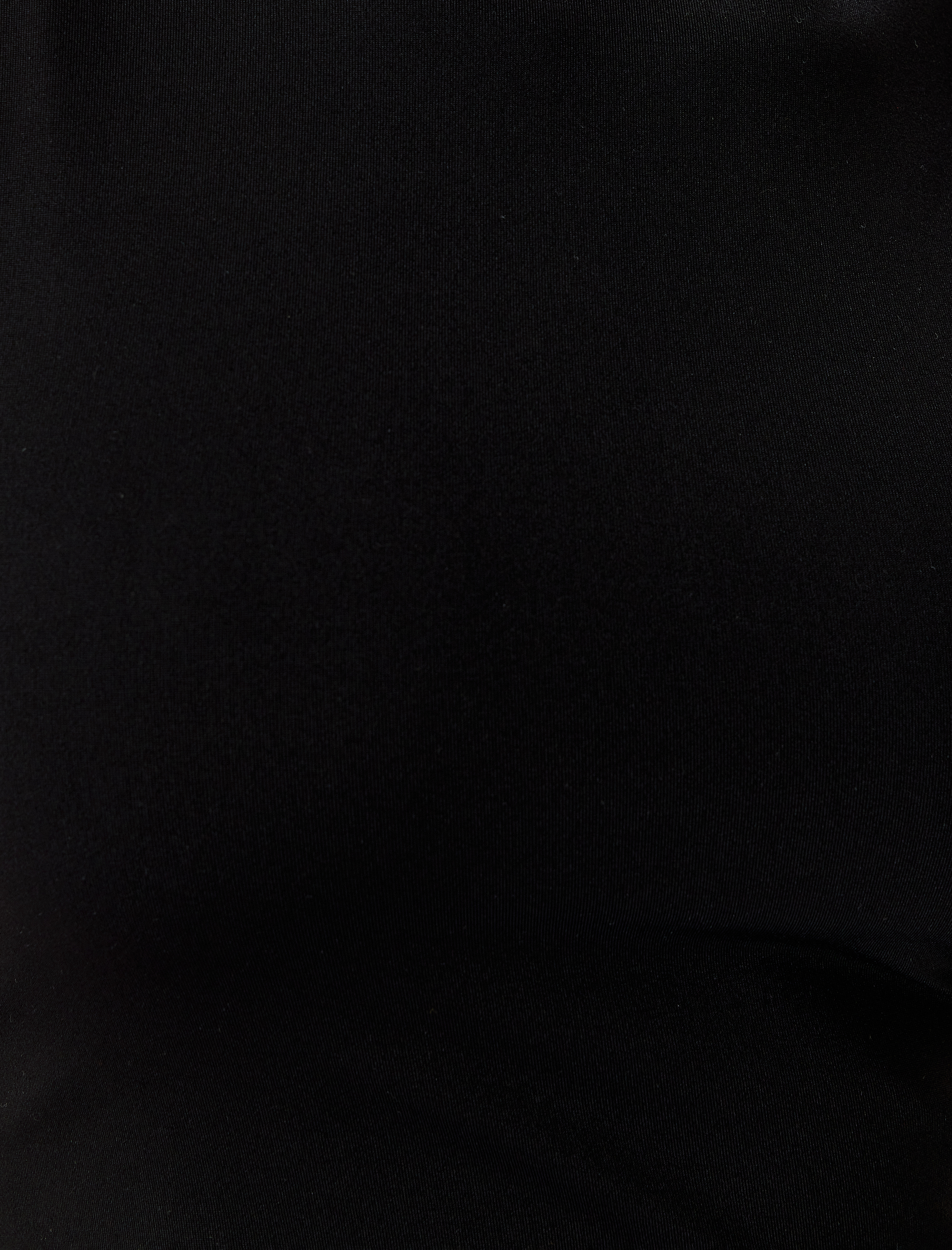   Slim Fit Kayık Yaka Kolsuz Tişört