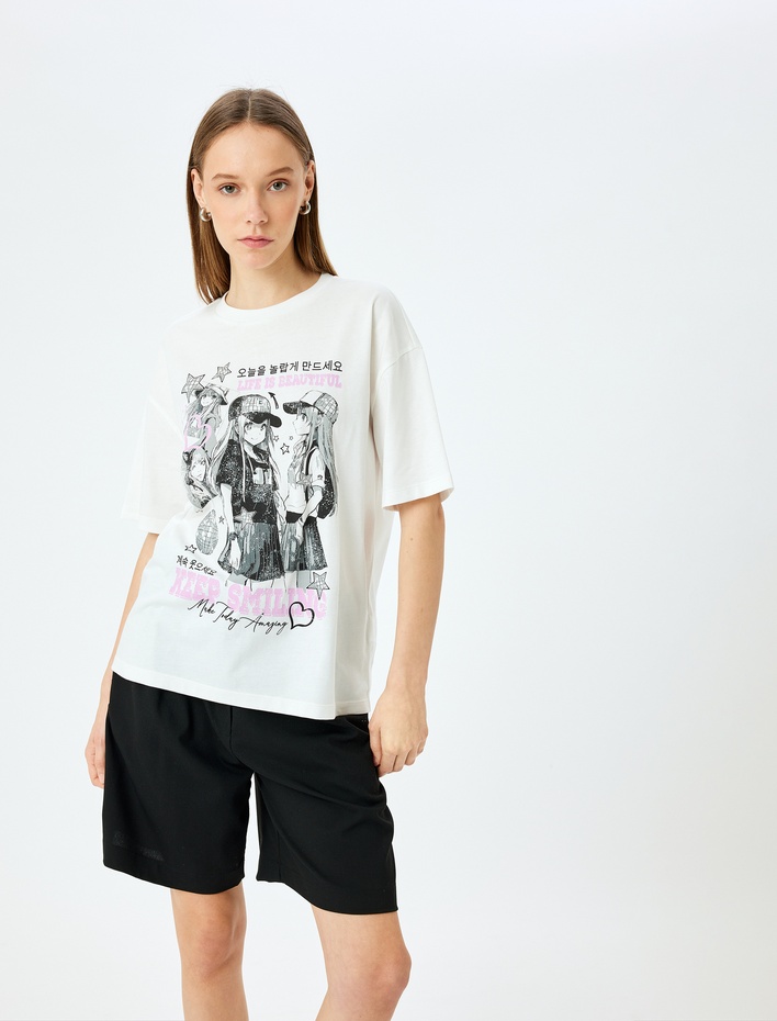  Bisiklet Yaka Kısa Kollu Baskılı Oversize Anime Tişört