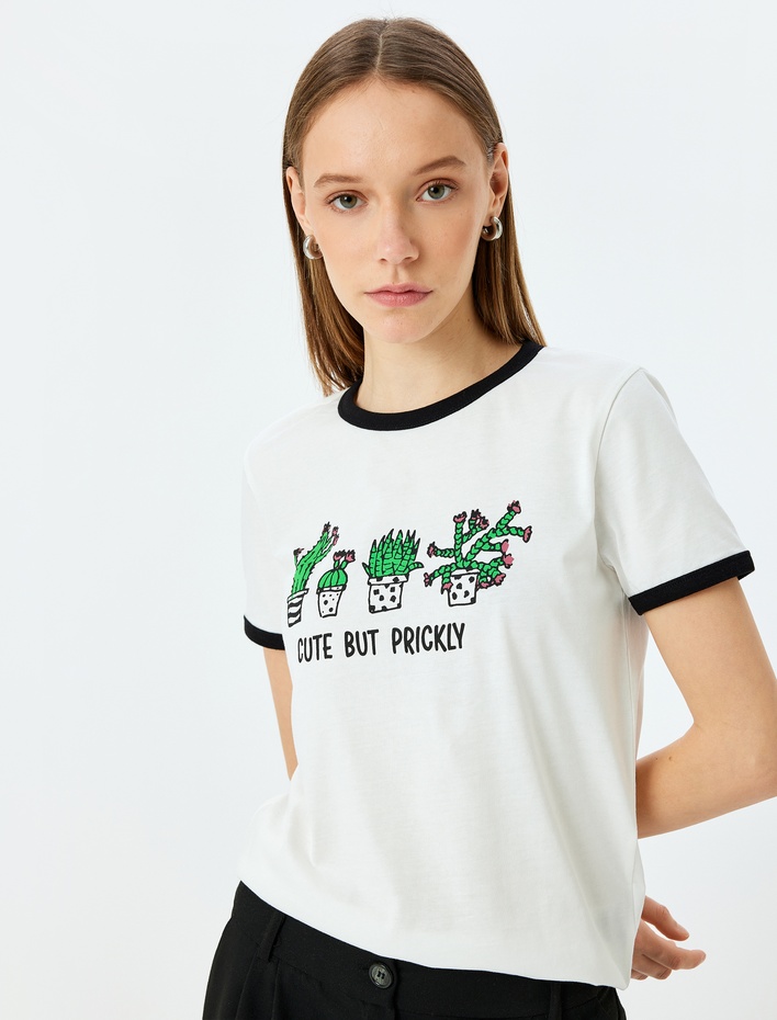  Kaktüs Baskılı Bisiklet Yaka Biyeli Kısa Kollu Tişört