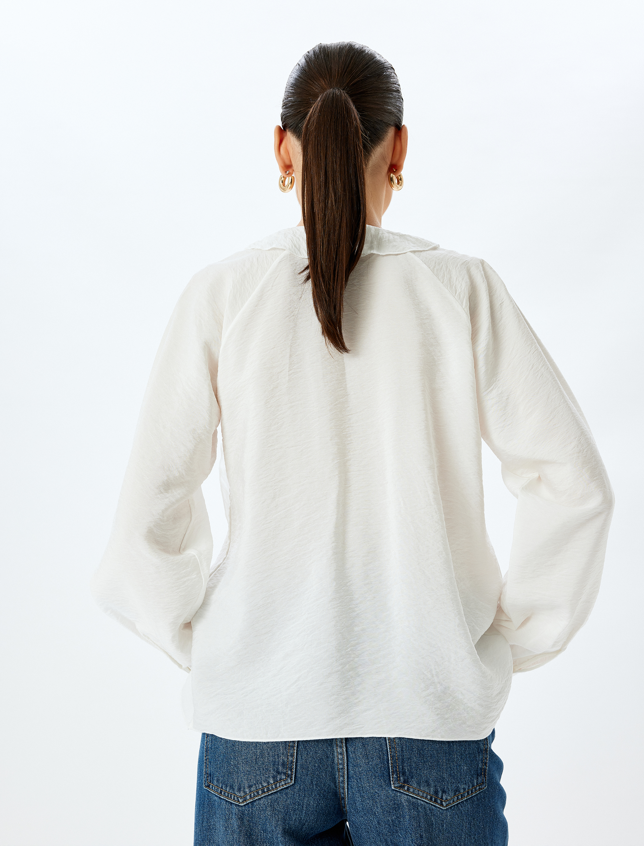   Volanlı Fırfırlı Uzun Balon Kollu Önden Bağlamalı Bluz