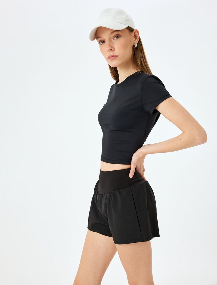  Slim Fit Kısa Kollu Bisiklet Yaka Crop Spor Tişört