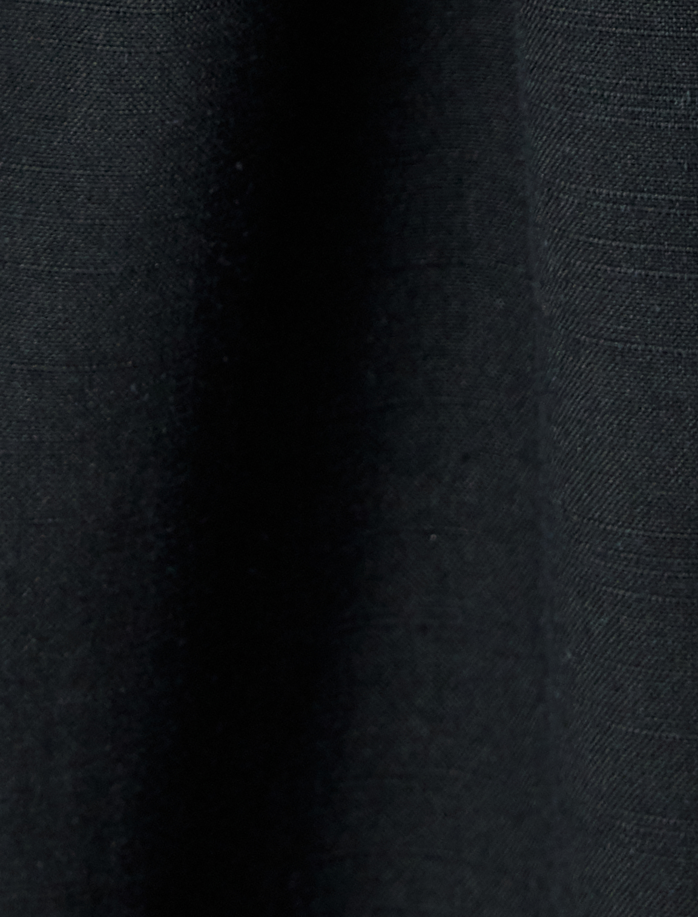   Arkası Gipe Detaylı Düğmeli İnce Askılı Midi Boy Elbise