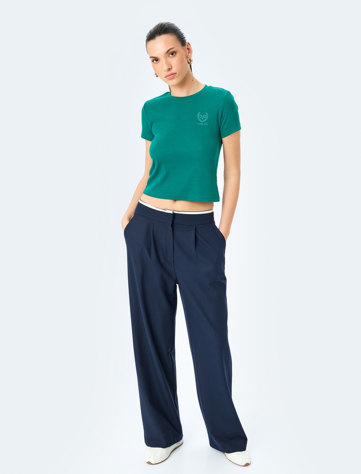  Pamuklu Bisiklet Yaka Kısa Kollu Fitilli Tişört